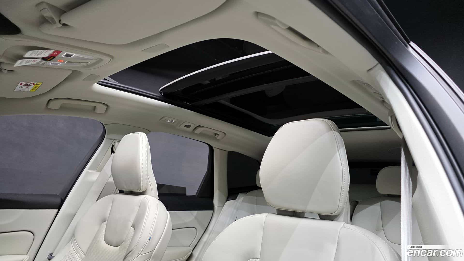 XC60 Volvo 2026.0-OPTION-023