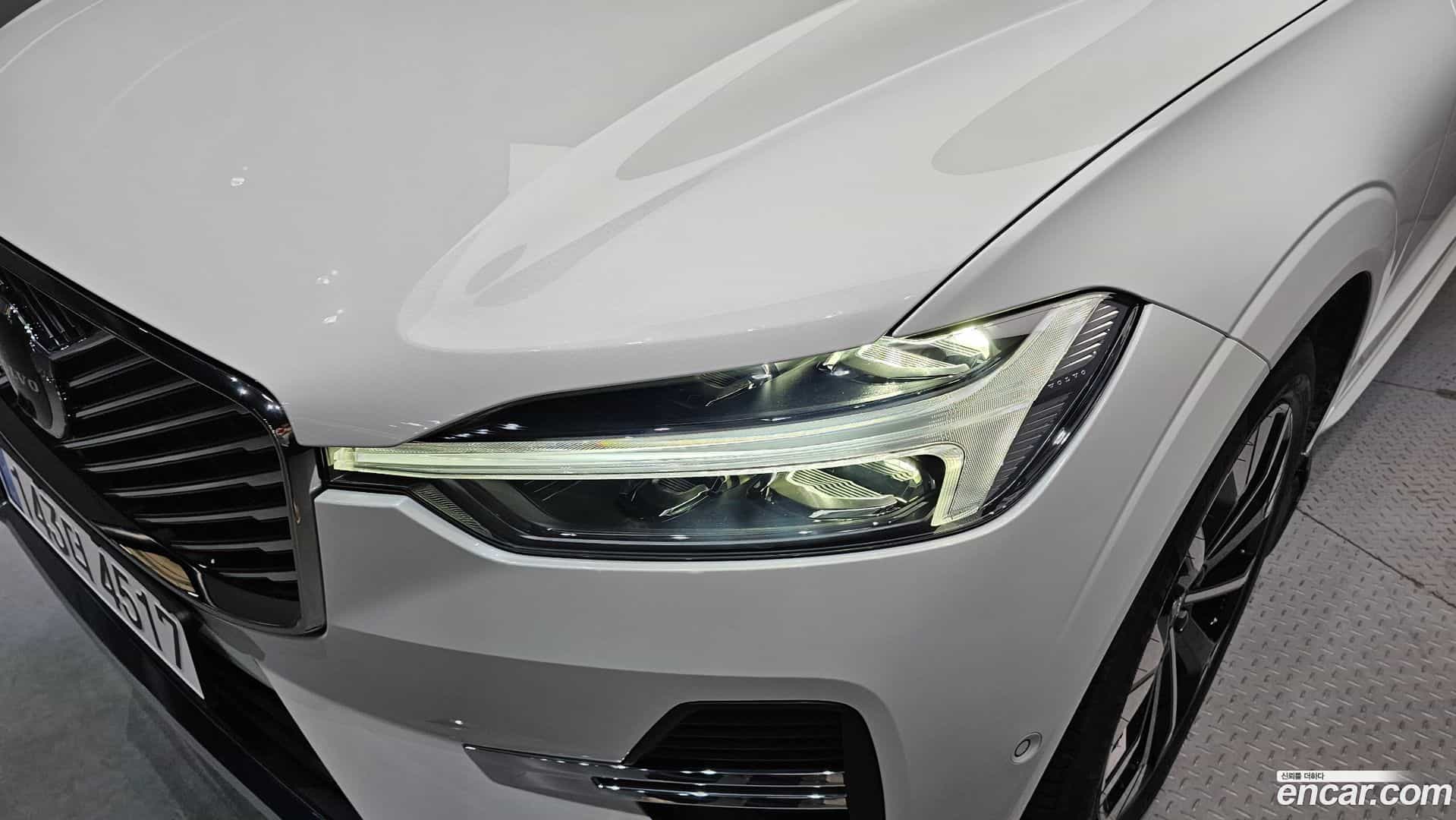 XC60 Volvo 2026.0-OUTER-032
