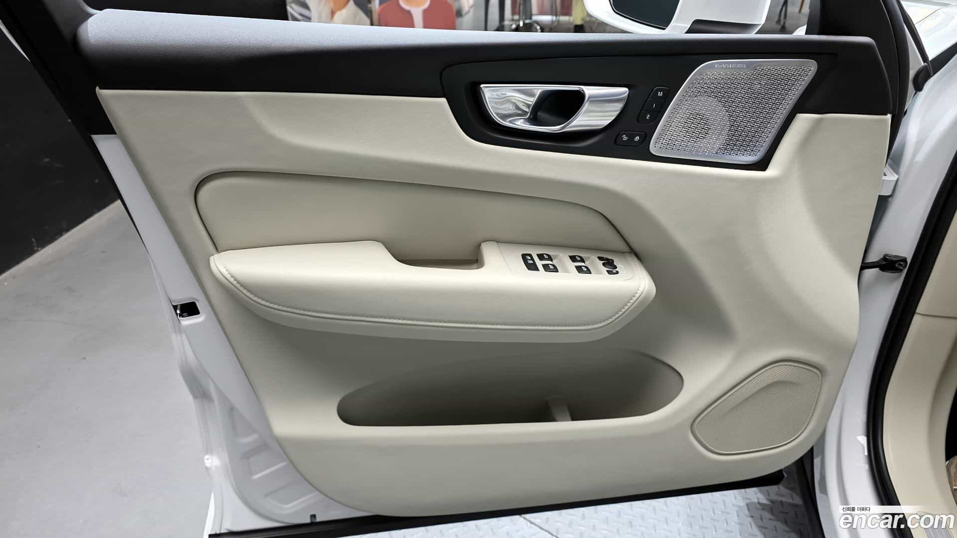 XC60 Volvo 2026.0-INNER-034