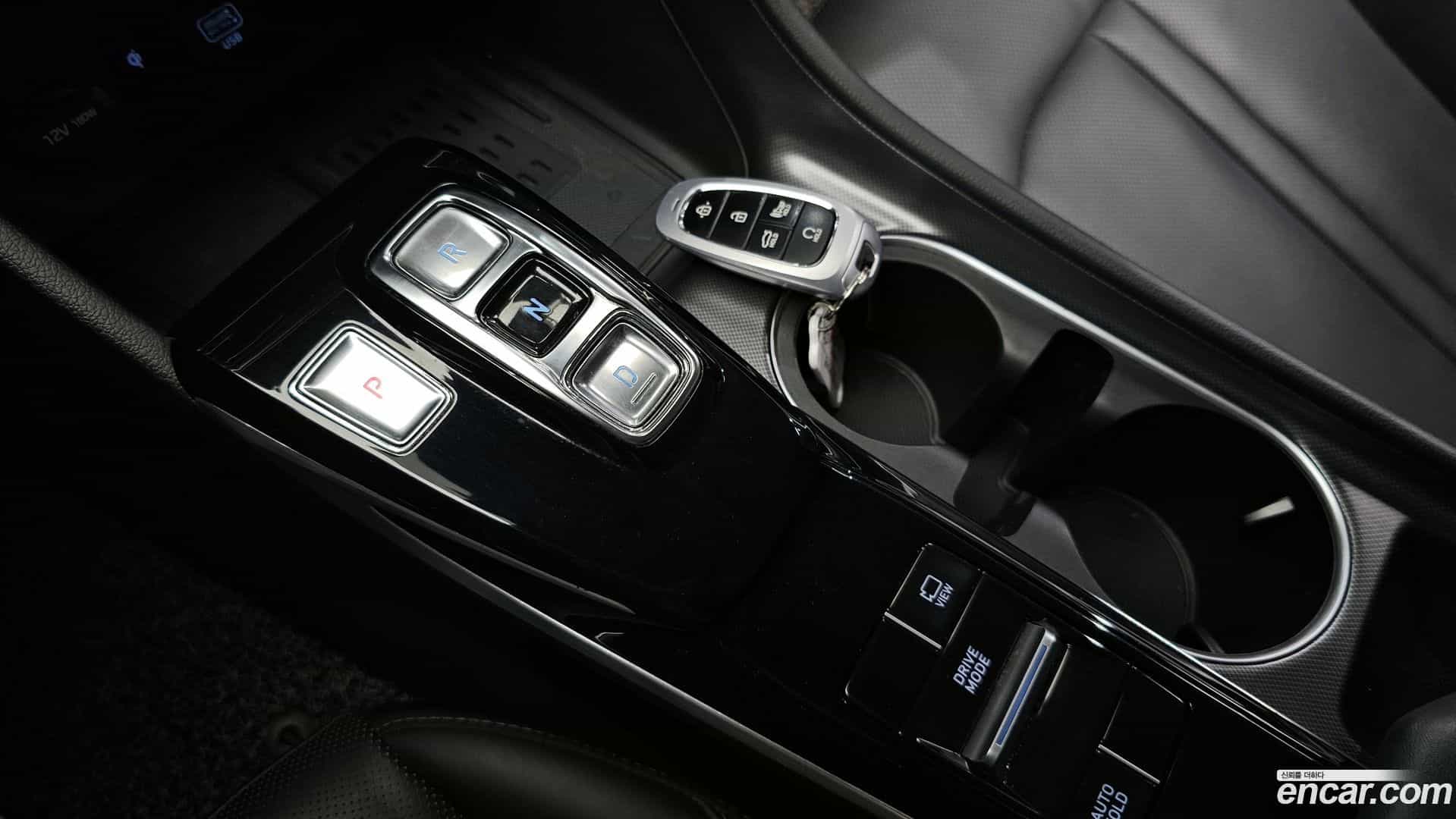 Sonata Hyundai 2019.4-INNER-009