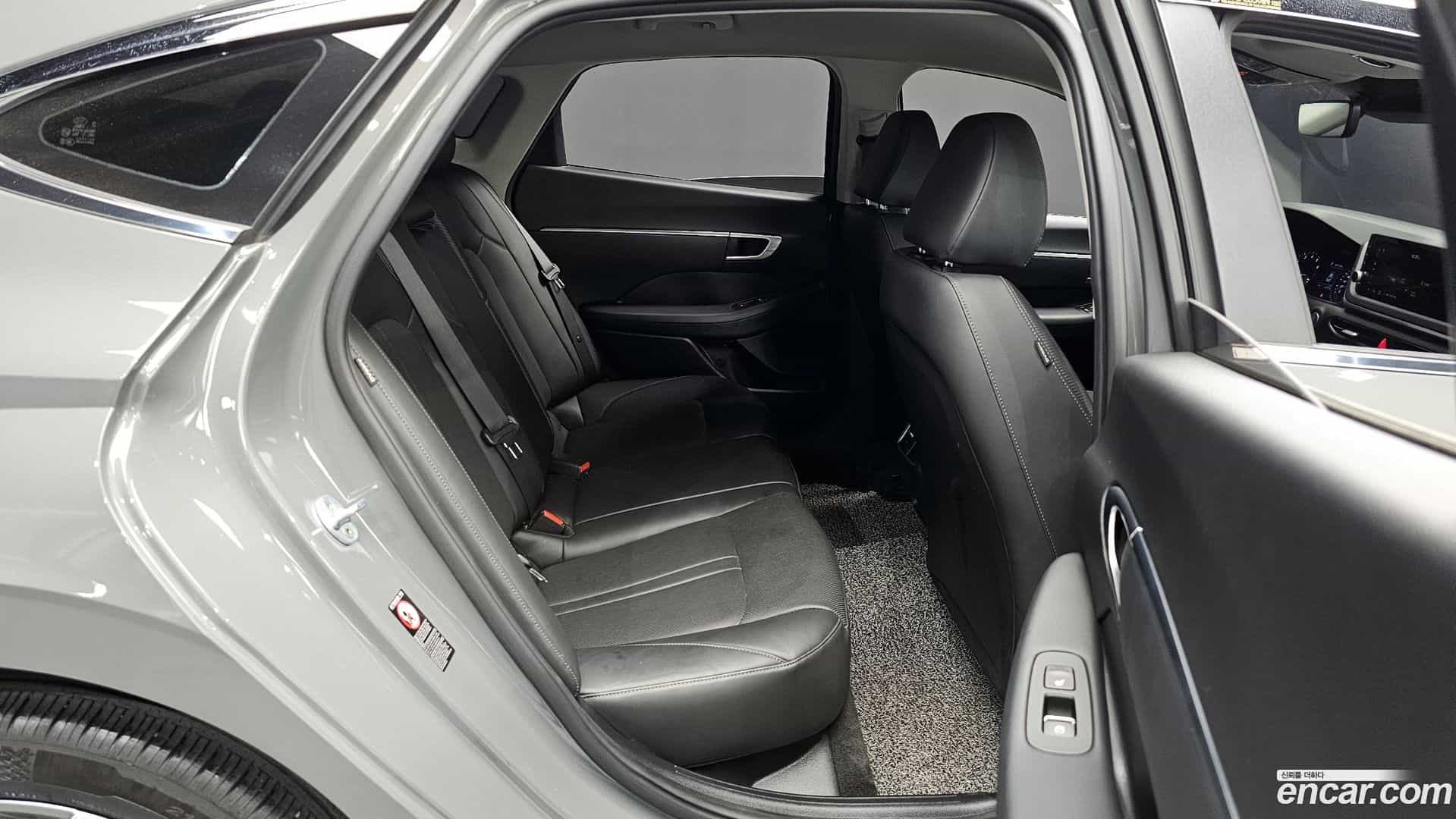 Sonata Hyundai 2019.4-OPTION-015