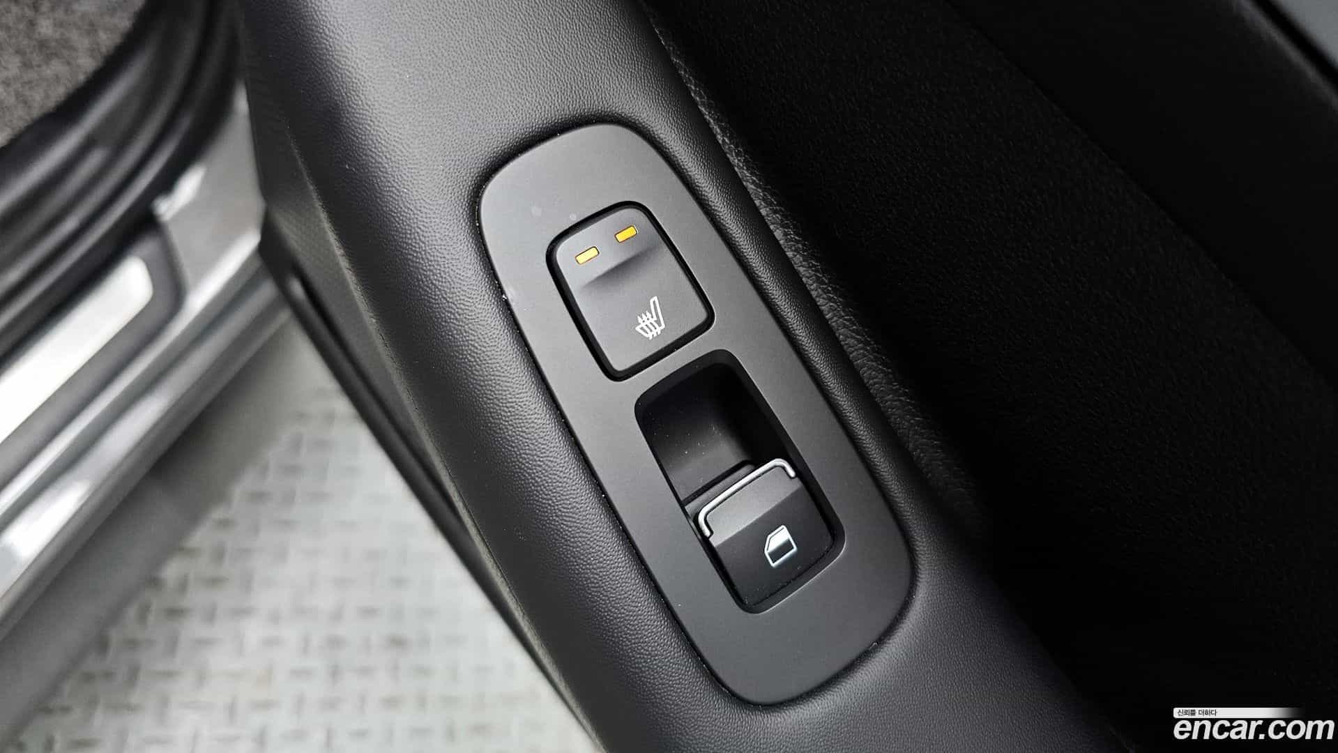 Sonata Hyundai 2019.4-OPTION-021