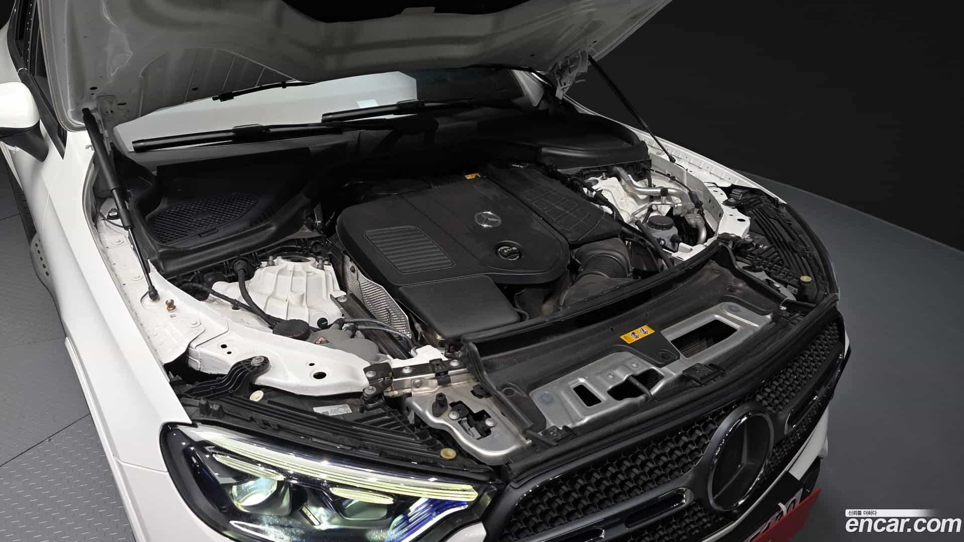 GLC-Class Mercedes-Benz 2024.0-OUTER-006