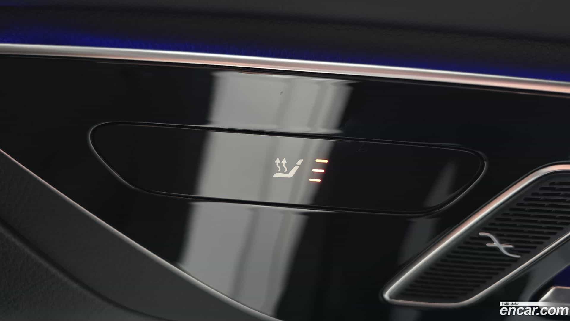 GLC-Class Mercedes-Benz 2024.0-OPTION-043
