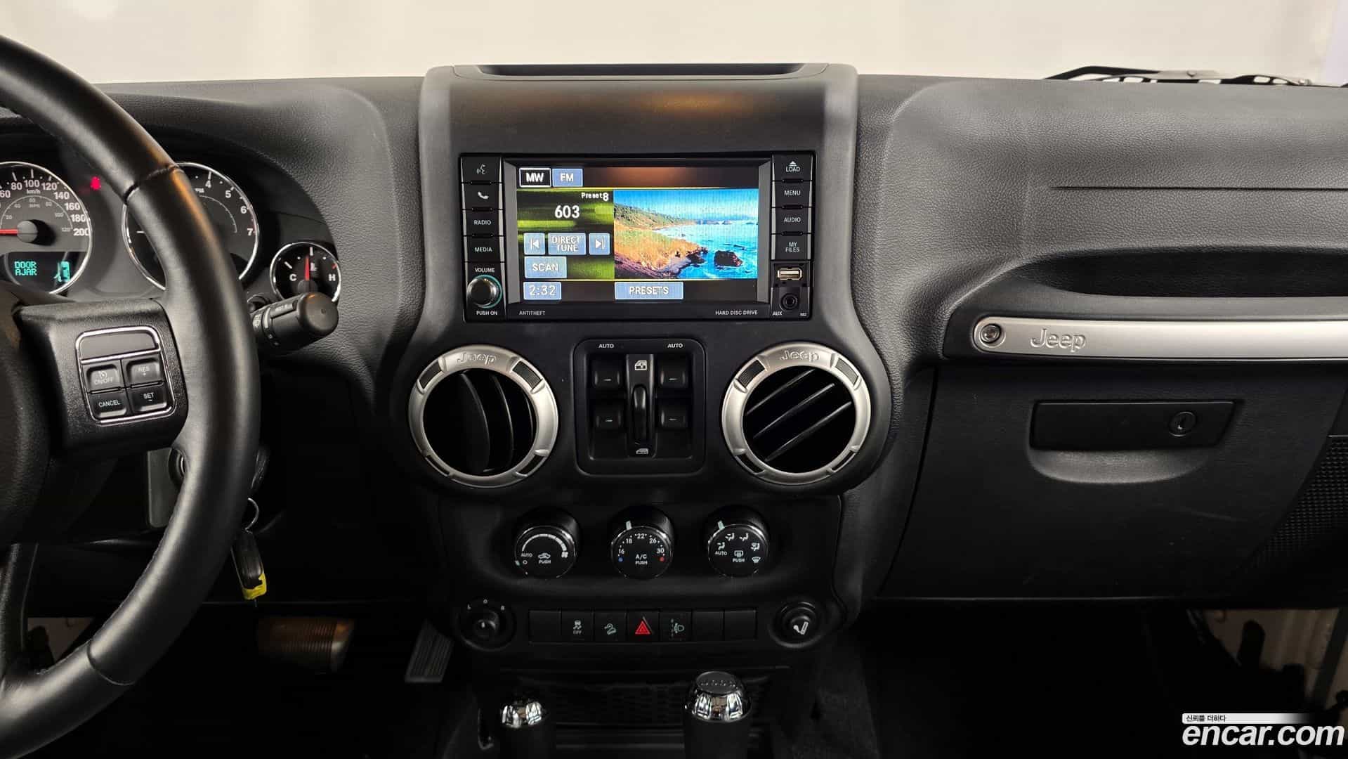 Wrangler Jeep 2016.8-OPTION-018