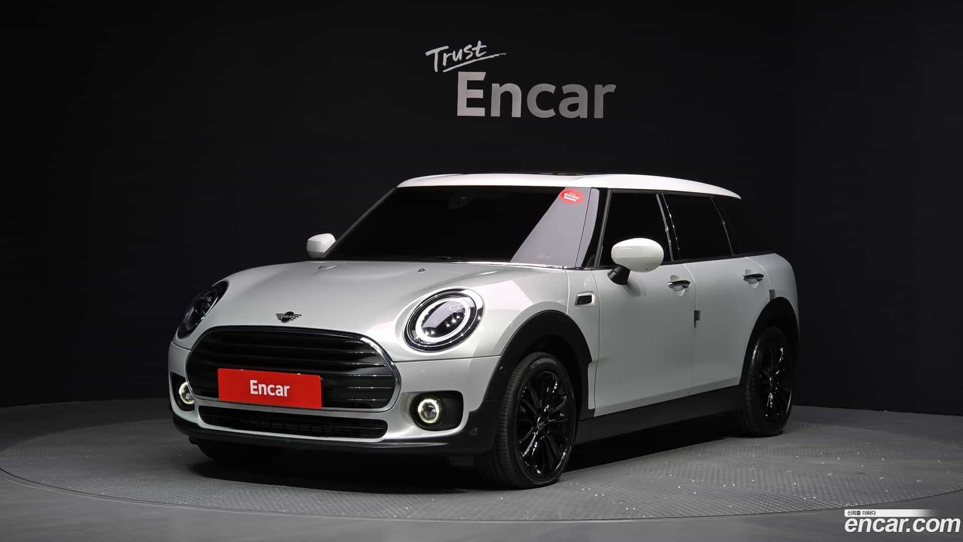Clubman Mini 2022.5-OUTER-001