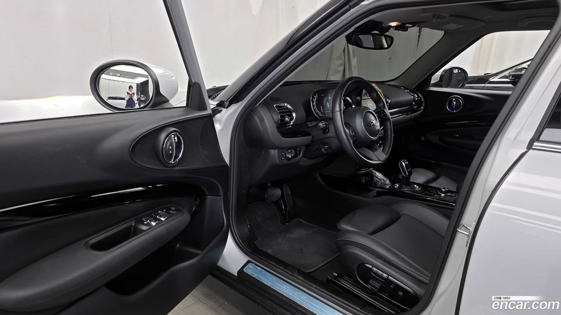 Clubman Mini 2022.5-INNER-010