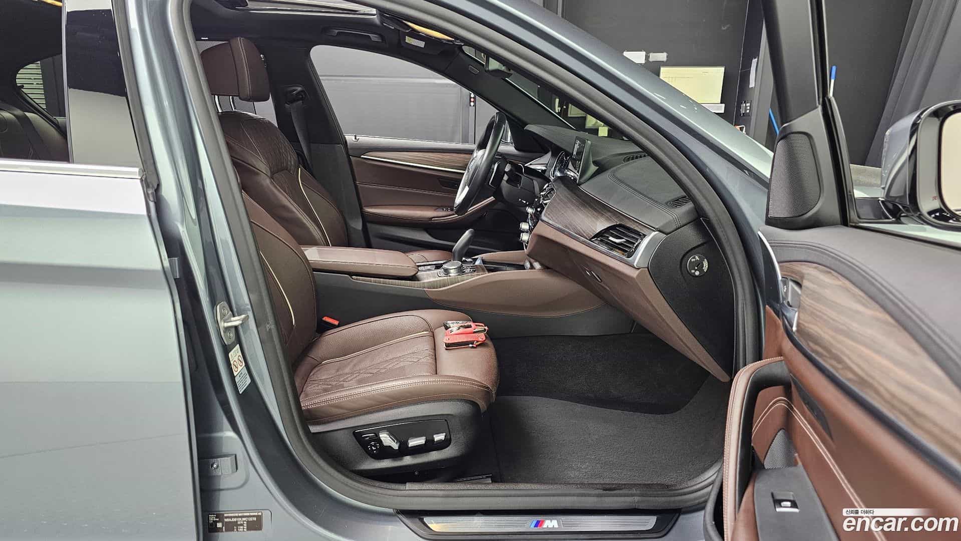 5-Series BMW 2018.1-OPTION-016