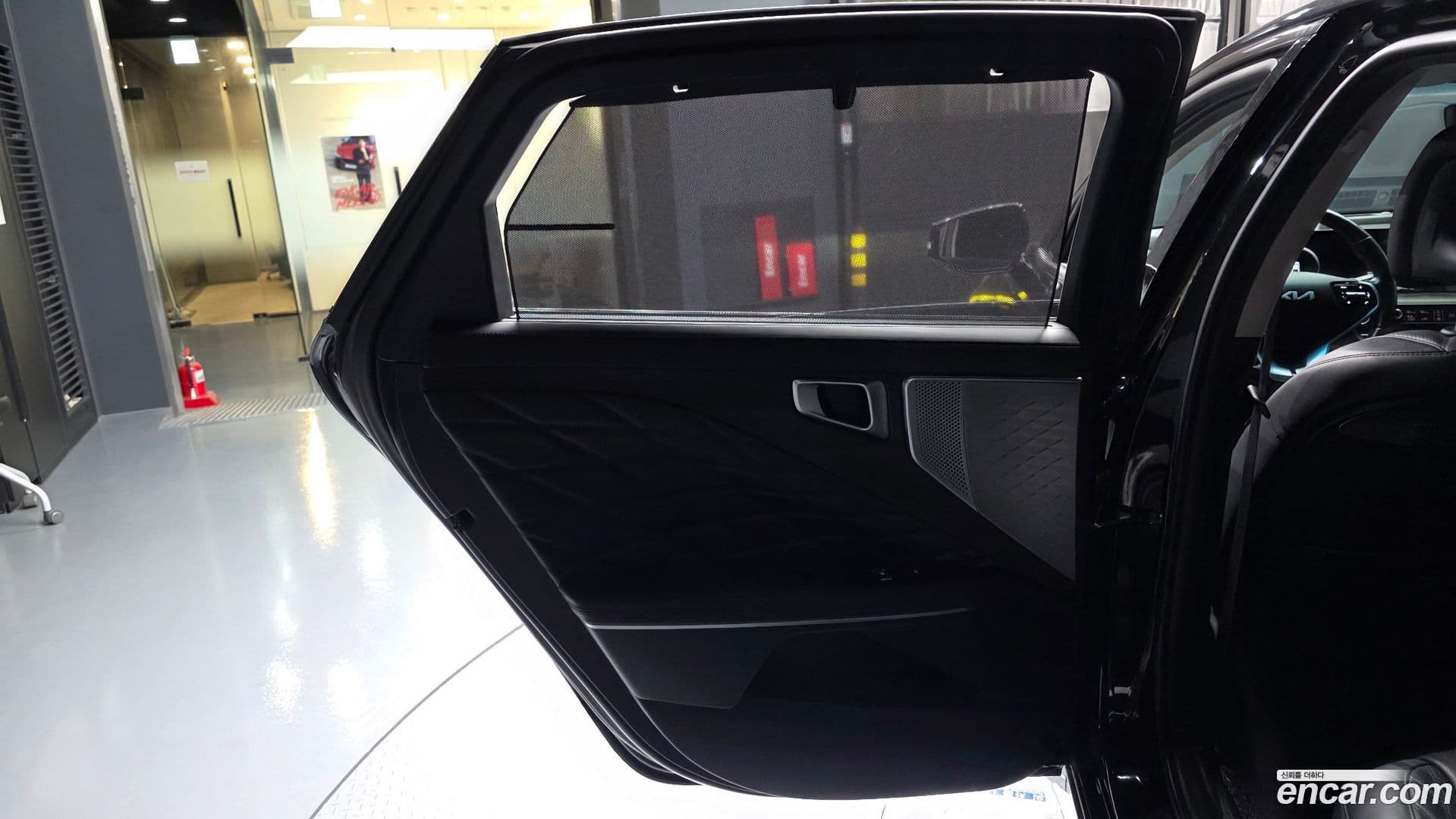 Main__Slider__Photo:K8 Kia 2021.4-24