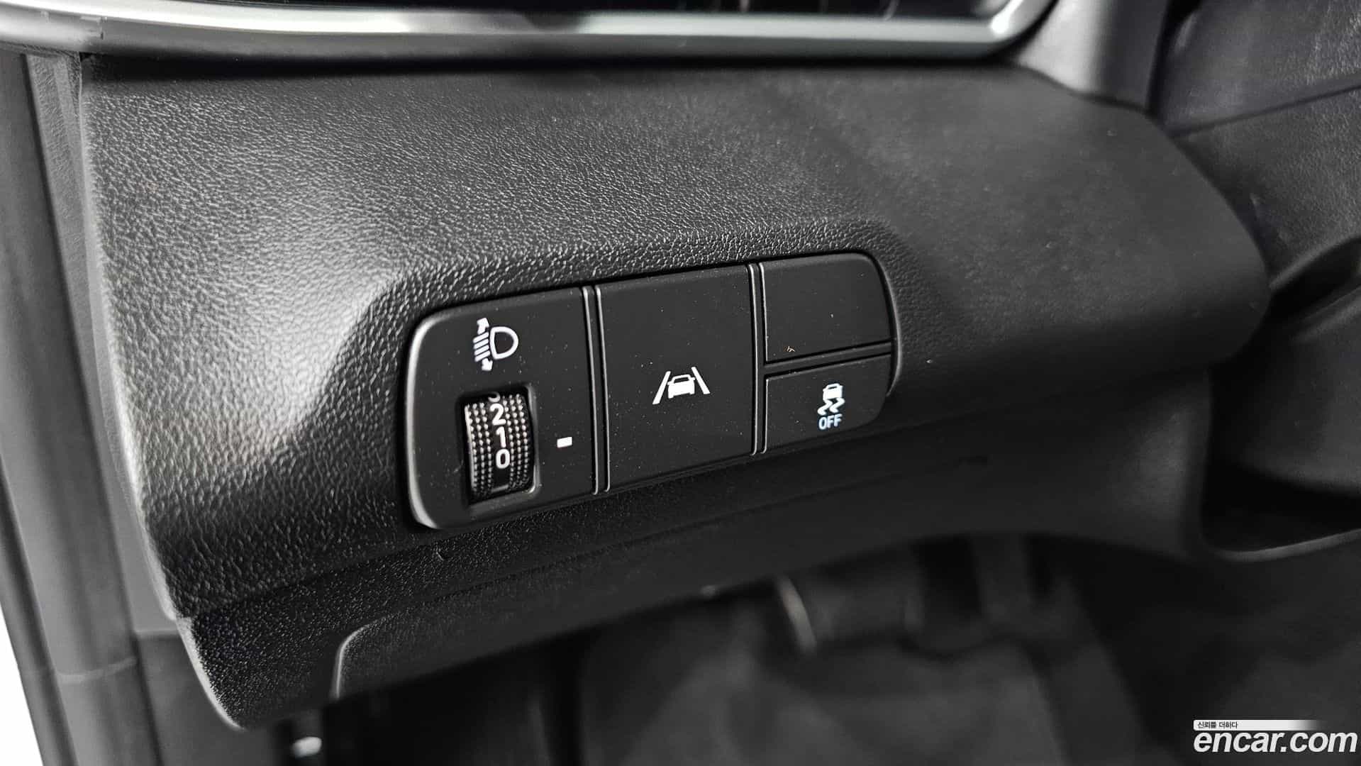 AVANTE Hyundai 2020.8-OPTION-043