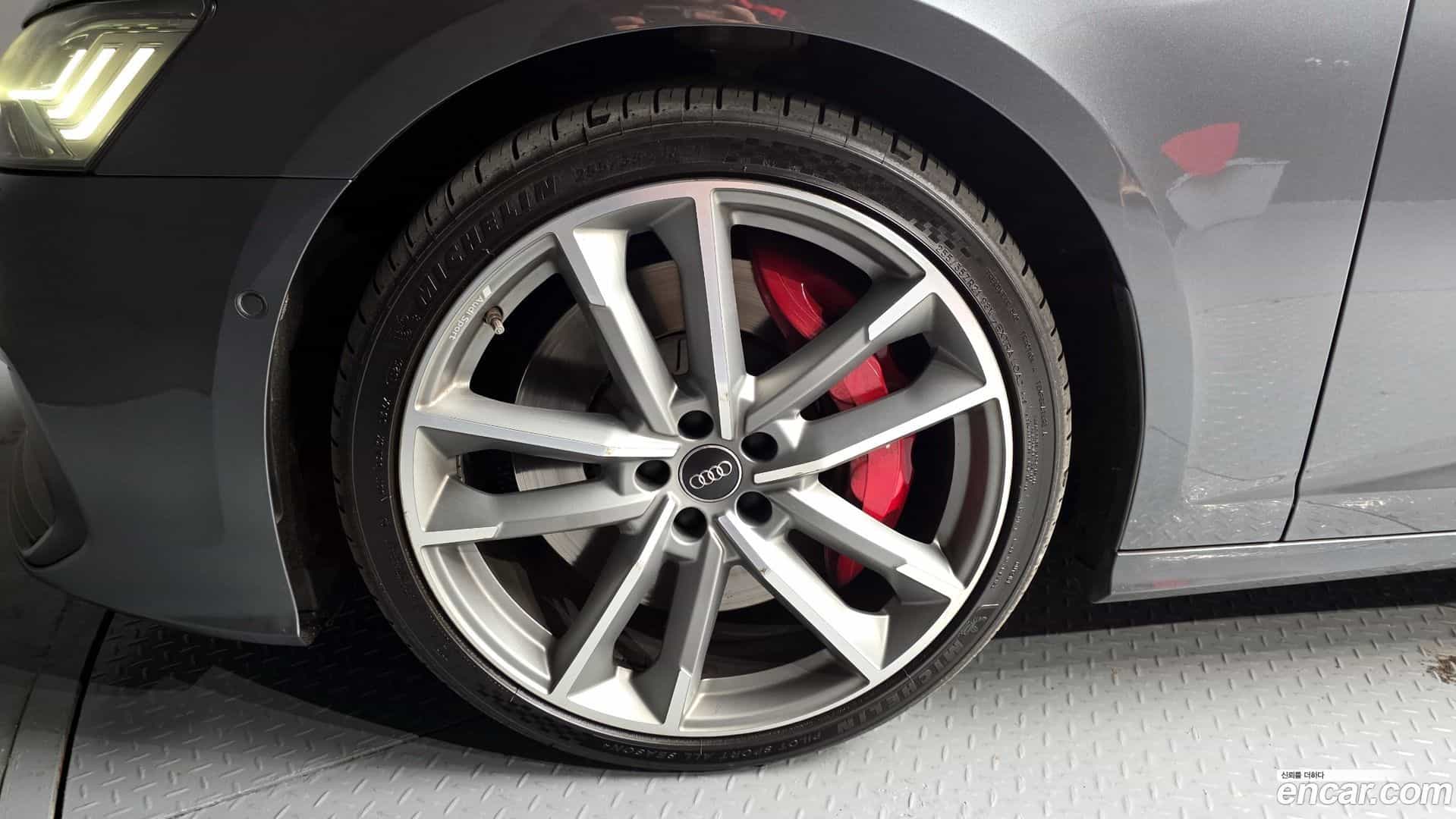 S6 Audi 2021.11-OUTER-005