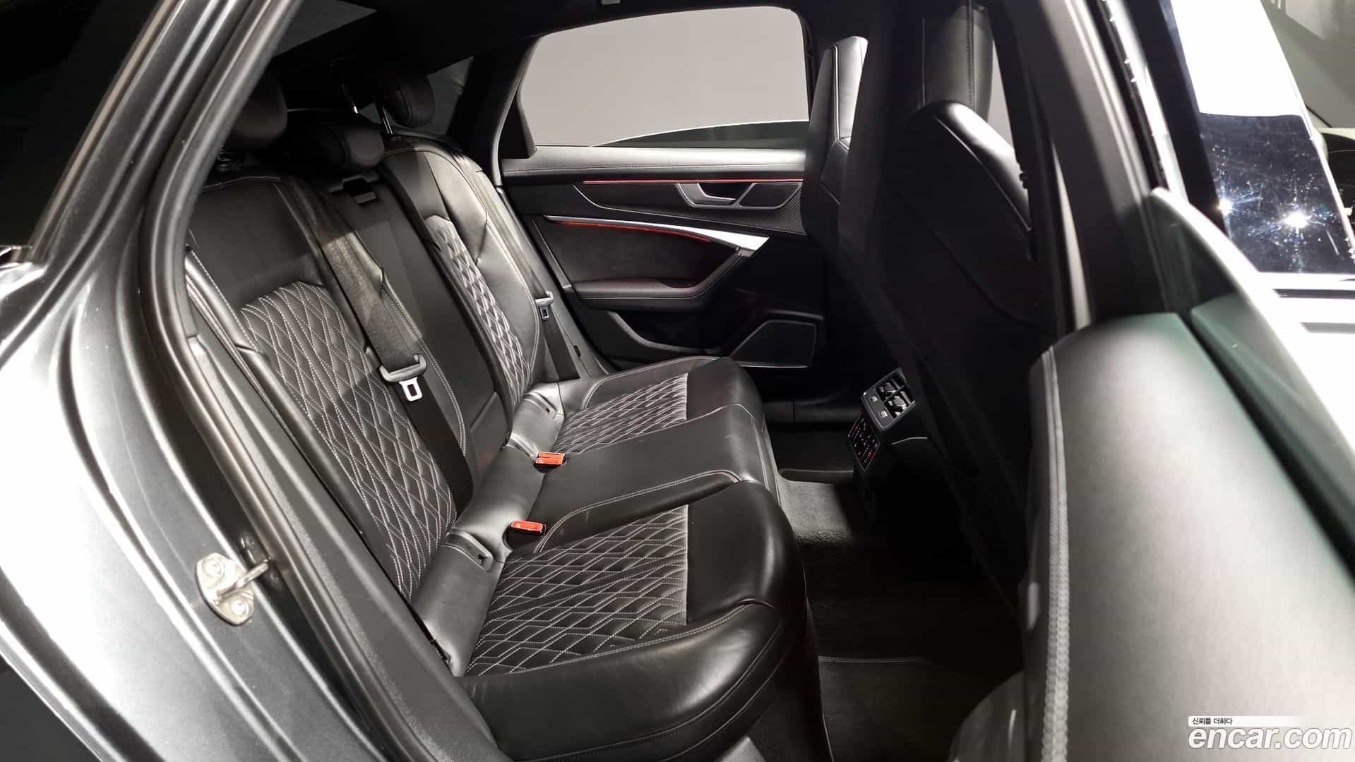S6 Audi 2021.11-OPTION-015