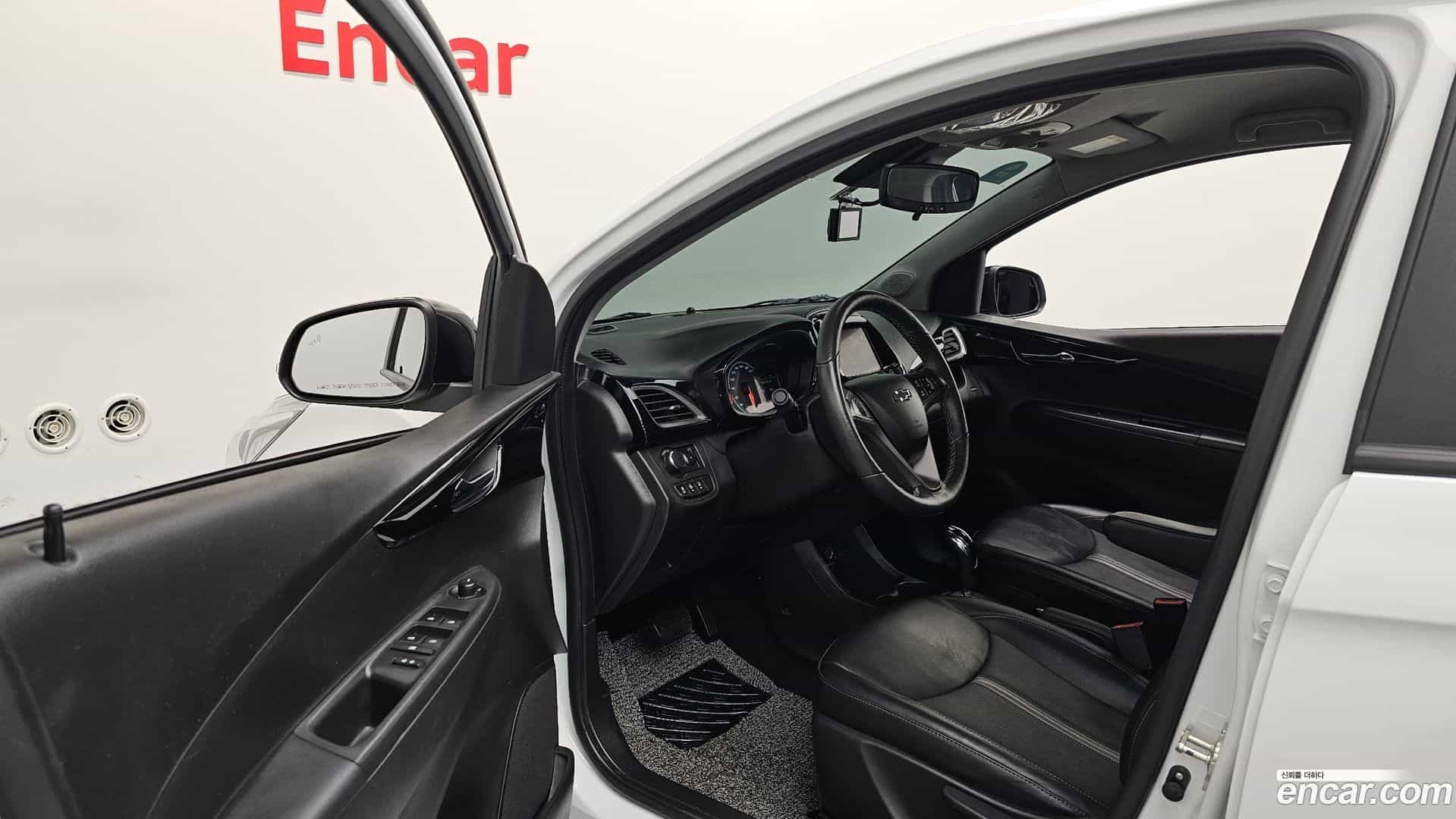 Spark Chevrolet 2021.9-INNER-010