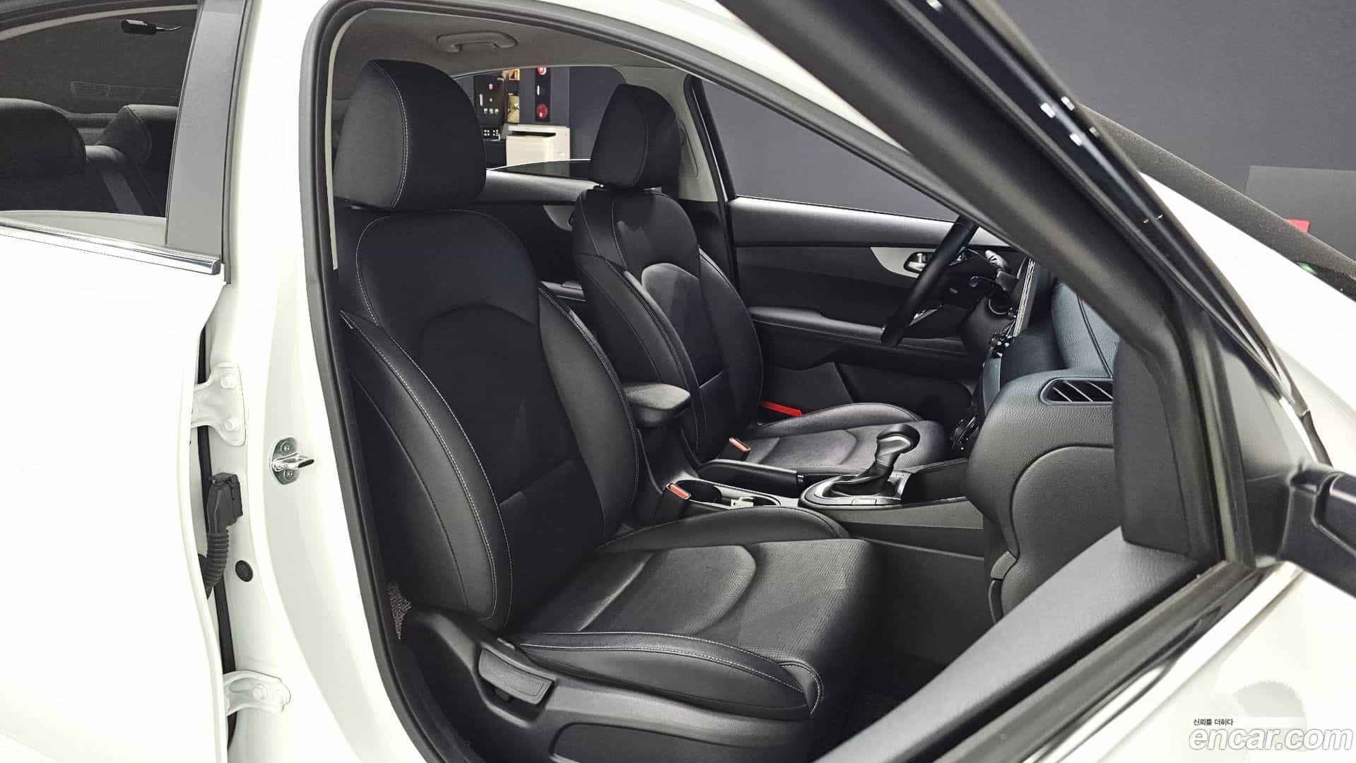 K3 Kia 2019.9-INNER-010