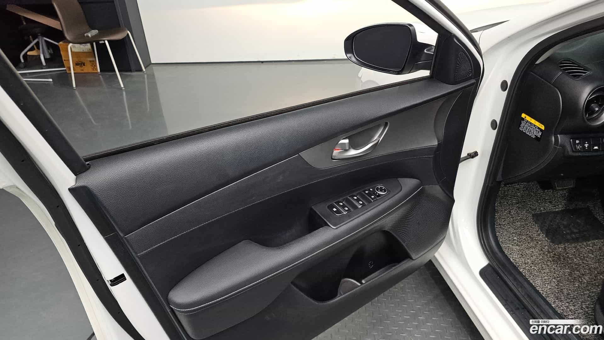 K3 Kia 2019.9-INNER-034