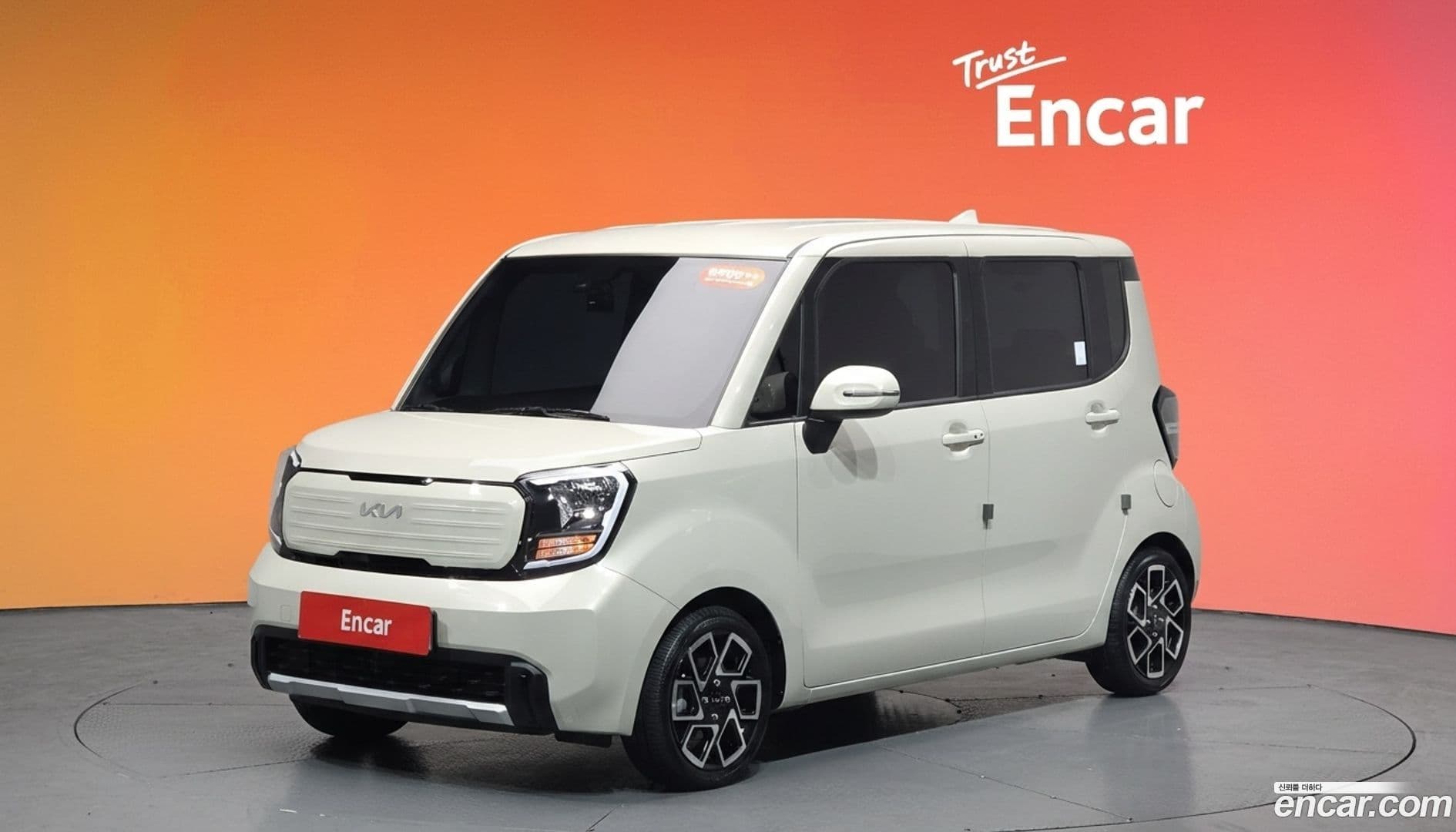 Main__Slider__Photo:RAY Kia 2023.4-0