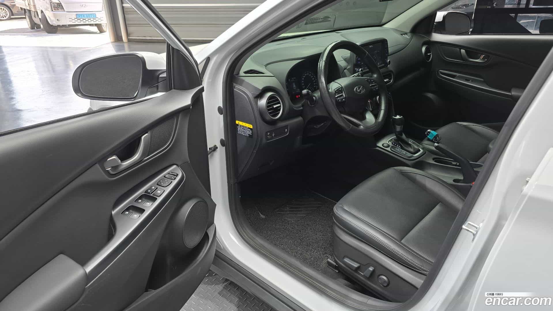 Kona Hyundai 2018.7-INNER-010
