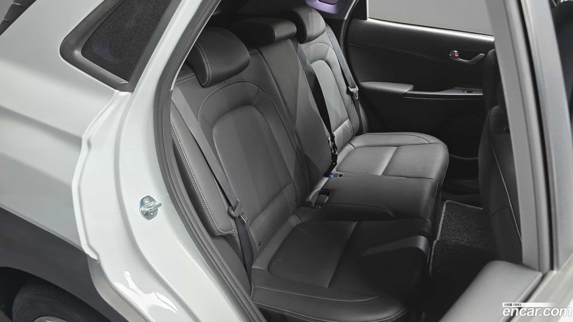 Kona Hyundai 2018.7-OPTION-016