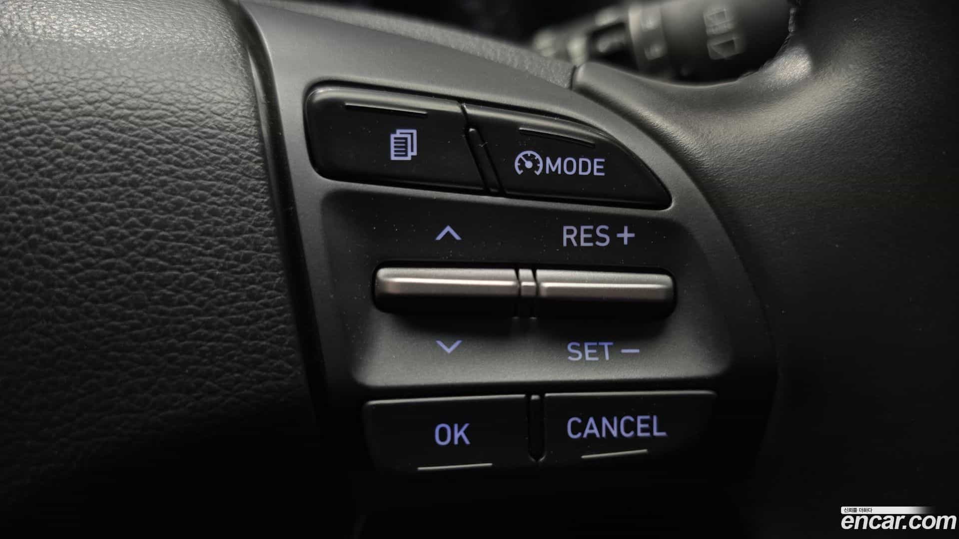 Kona Hyundai 2018.7-OPTION-020