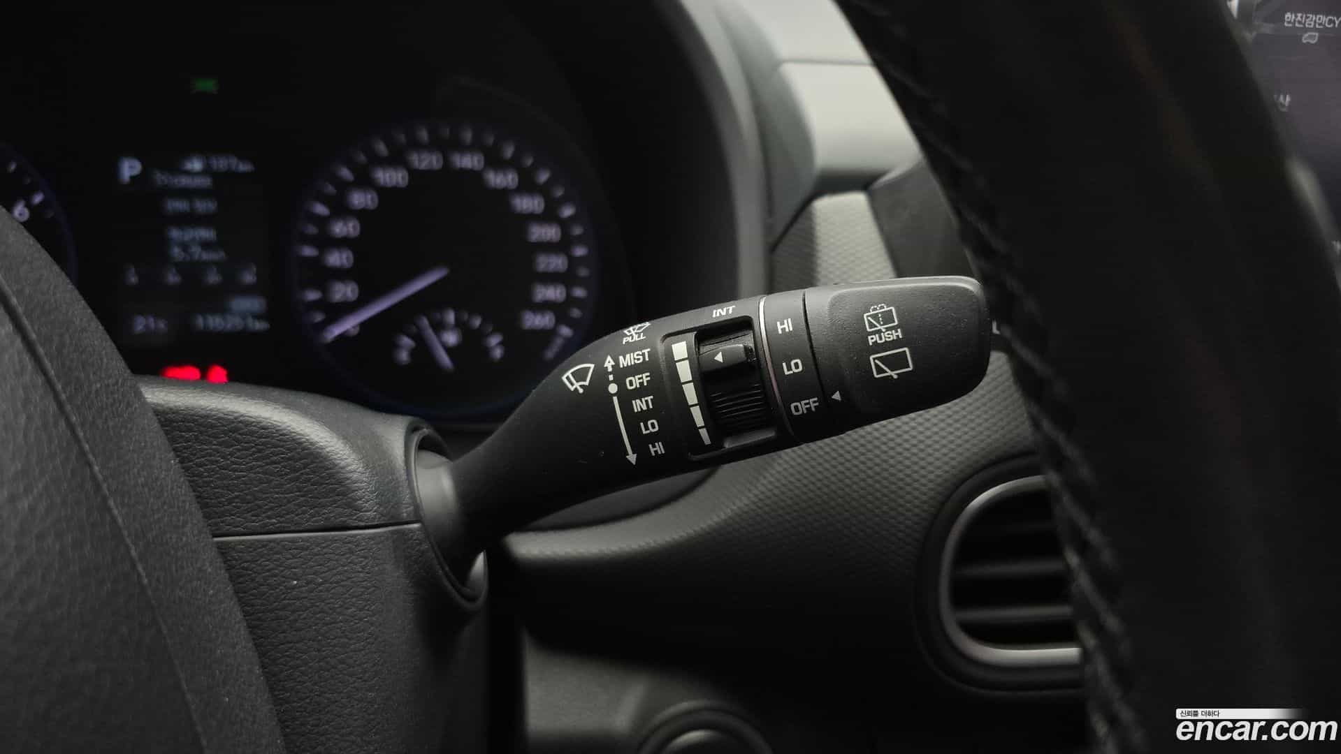 Kona Hyundai 2018.7-OPTION-022