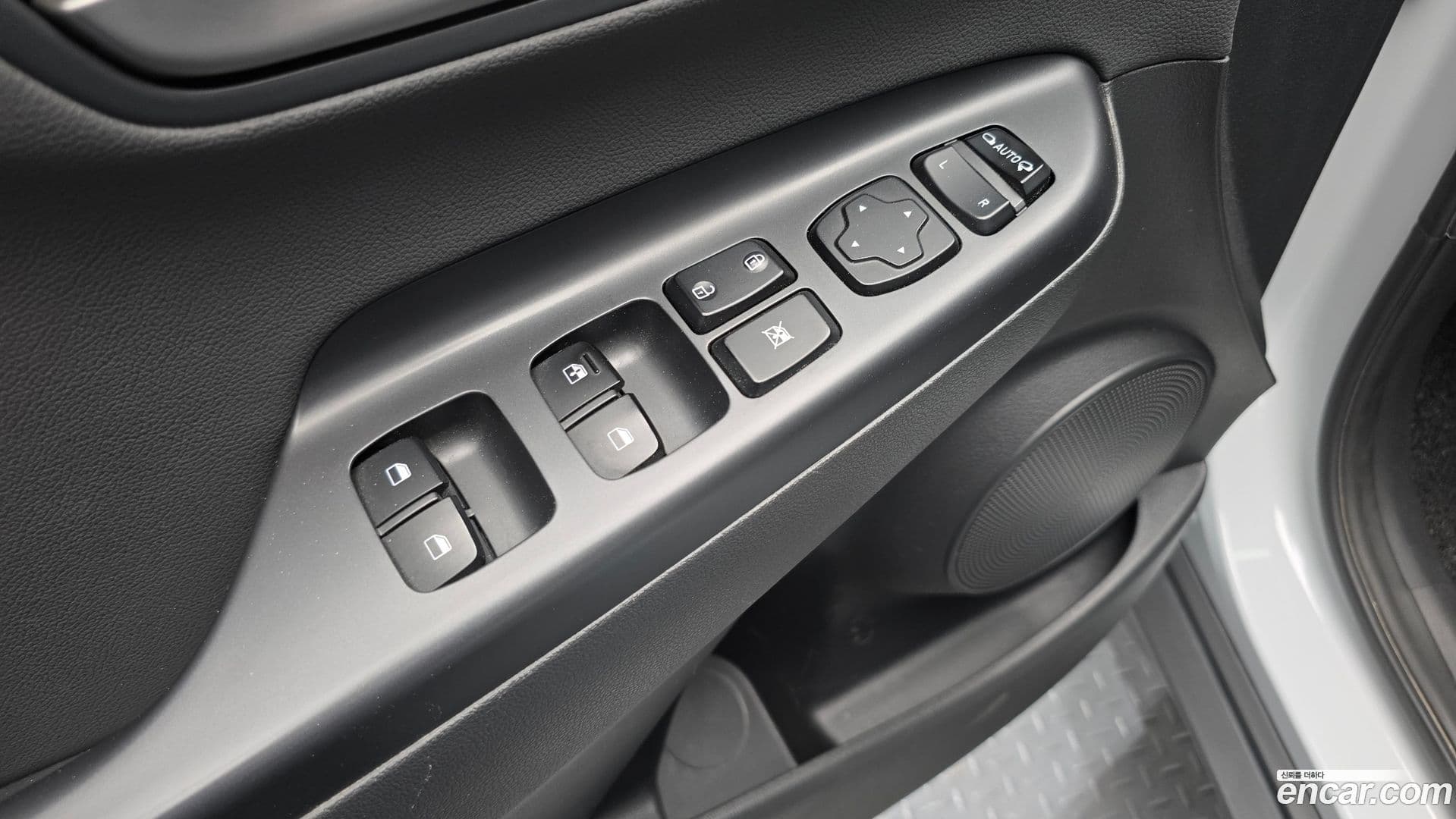 Main__Slider__Photo:Kona Hyundai 2018.7-27