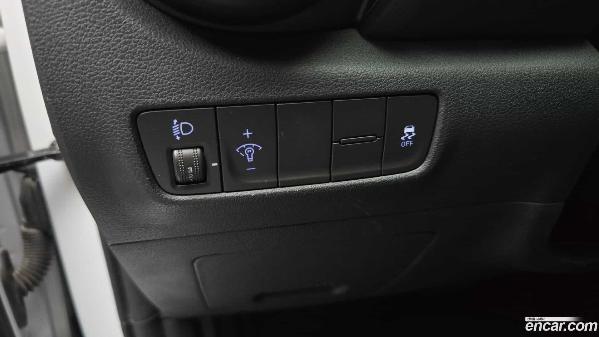 Kona Hyundai 2018.7-OPTION-045