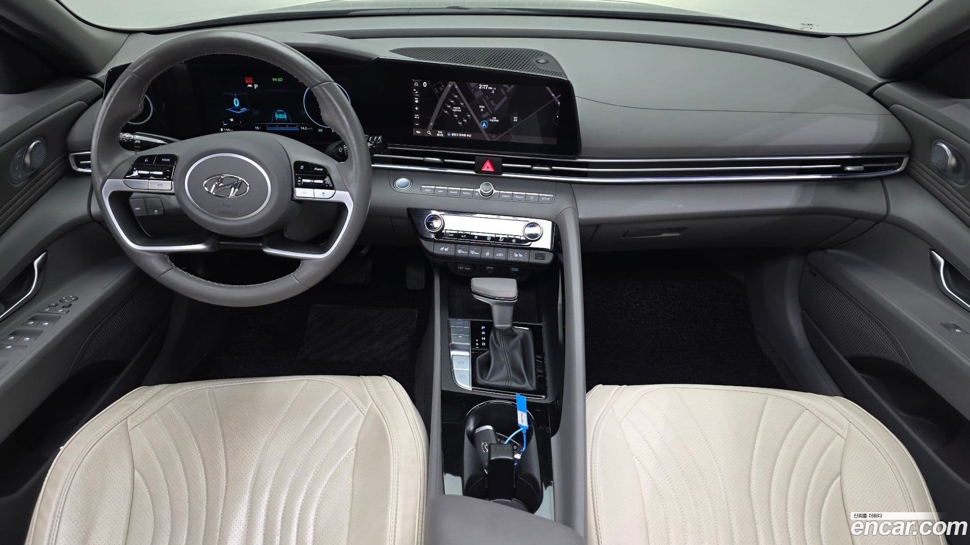 Main__Slider__Photo:AVANTE Hyundai 2023.2-6