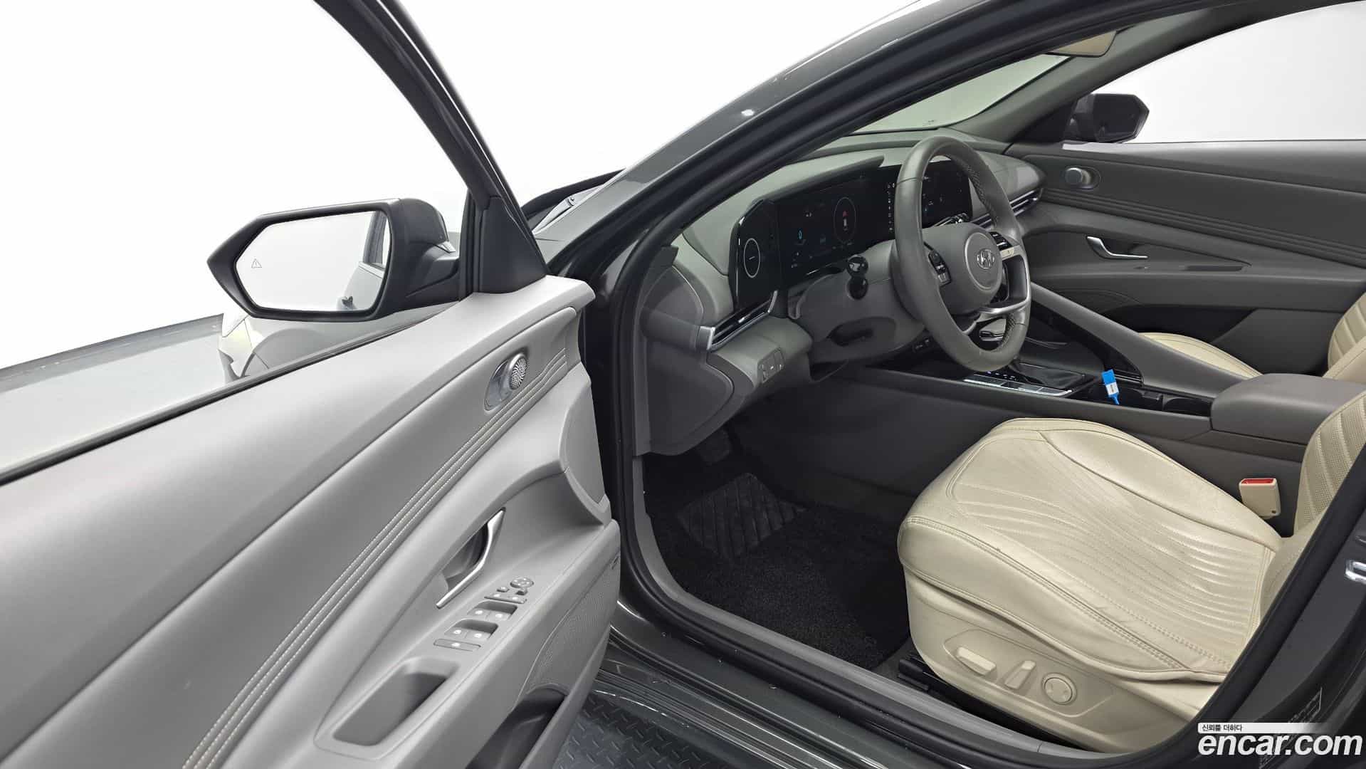 AVANTE Hyundai 2023.2-INNER-010