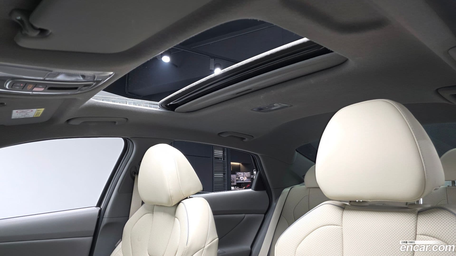 Main__Slider__Photo:AVANTE Hyundai 2023.2-17
