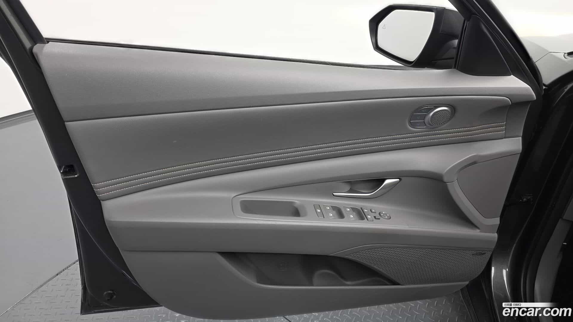AVANTE Hyundai 2023.2-INNER-034