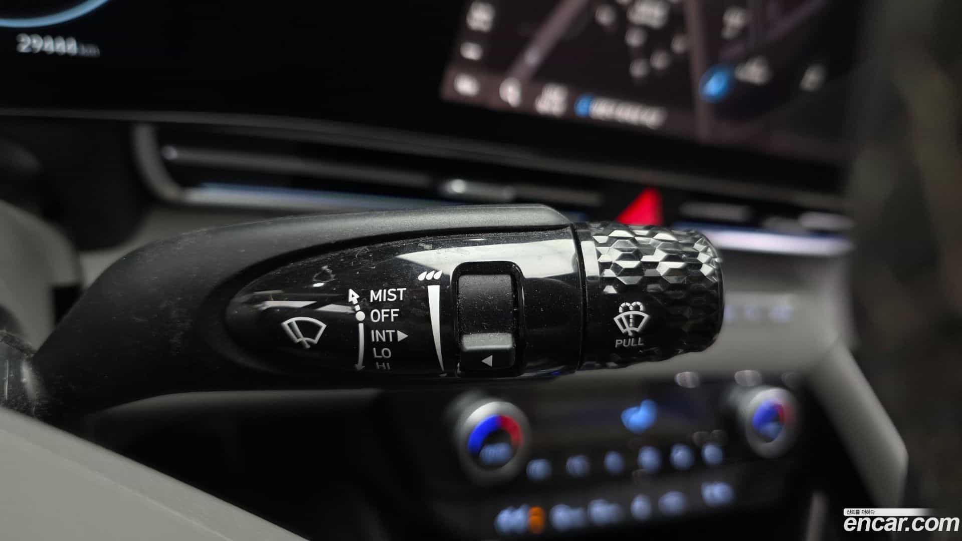AVANTE Hyundai 2023.2-OPTION-040