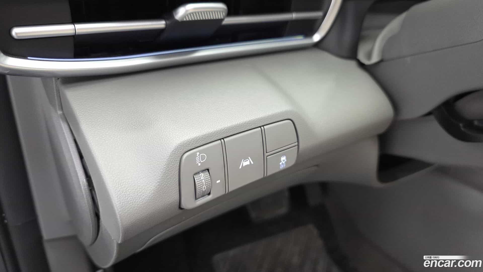 AVANTE Hyundai 2023.2-OPTION-041