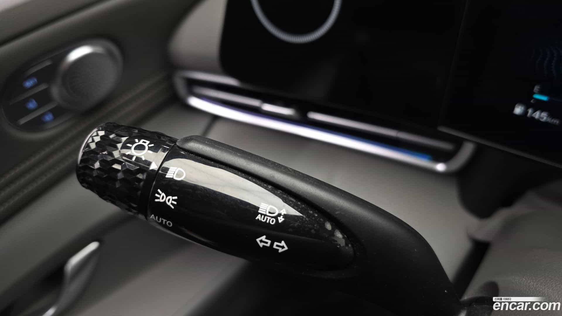 AVANTE Hyundai 2023.2-OPTION-042