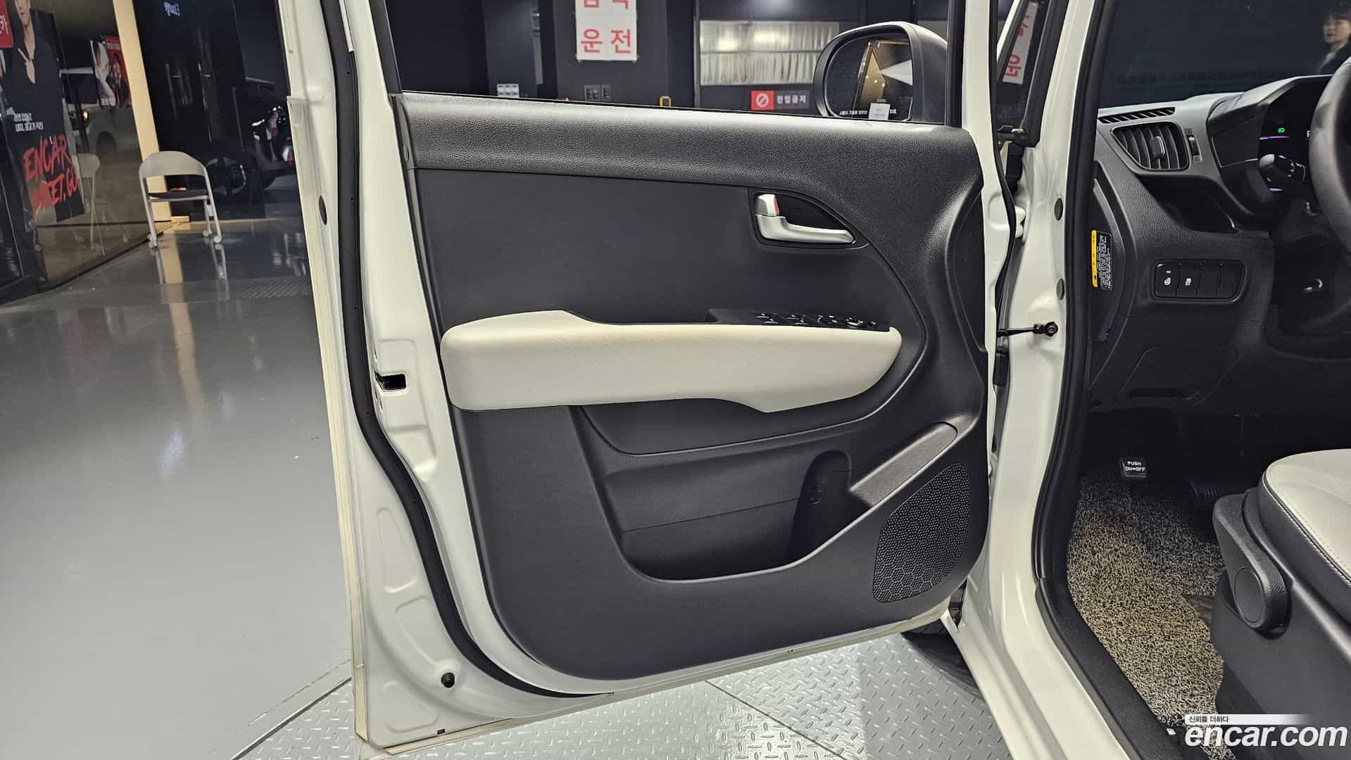 RAY Kia 2024.2-INNER-034