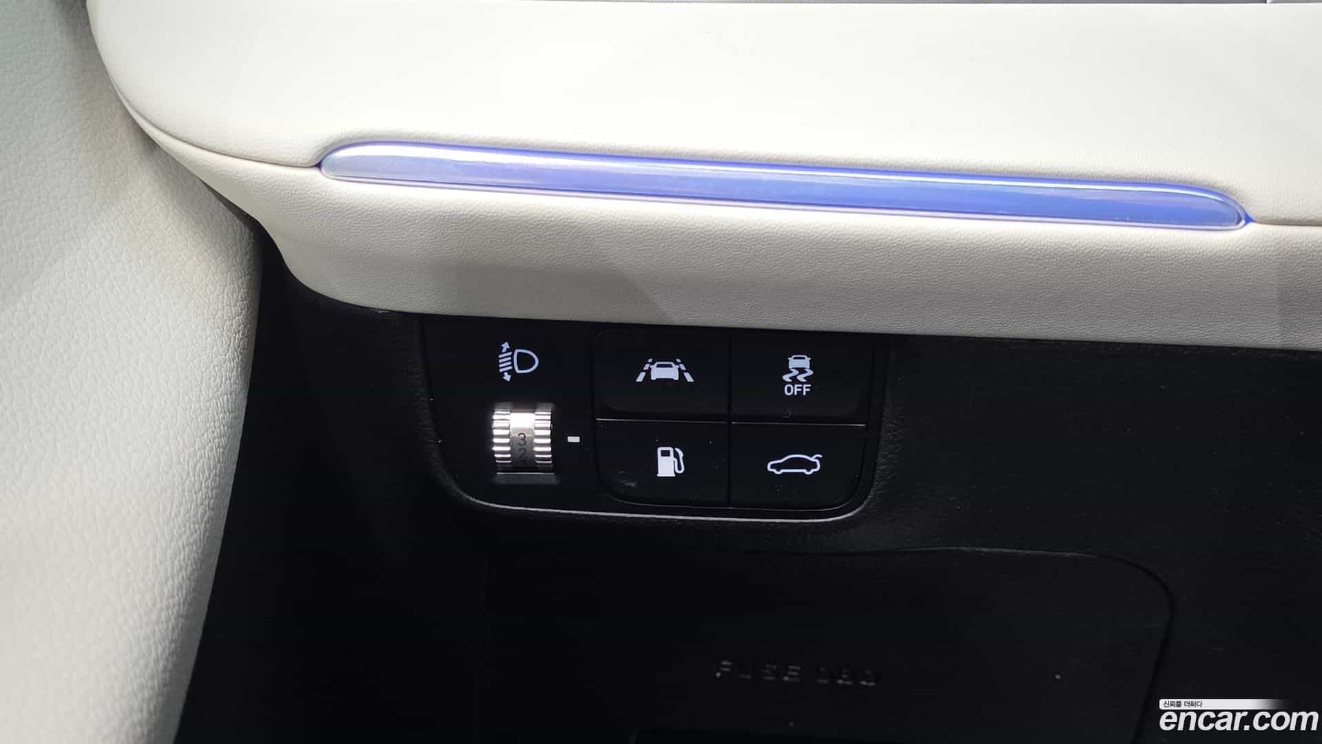 Grandeur Hyundai 2022.5-OPTION-018