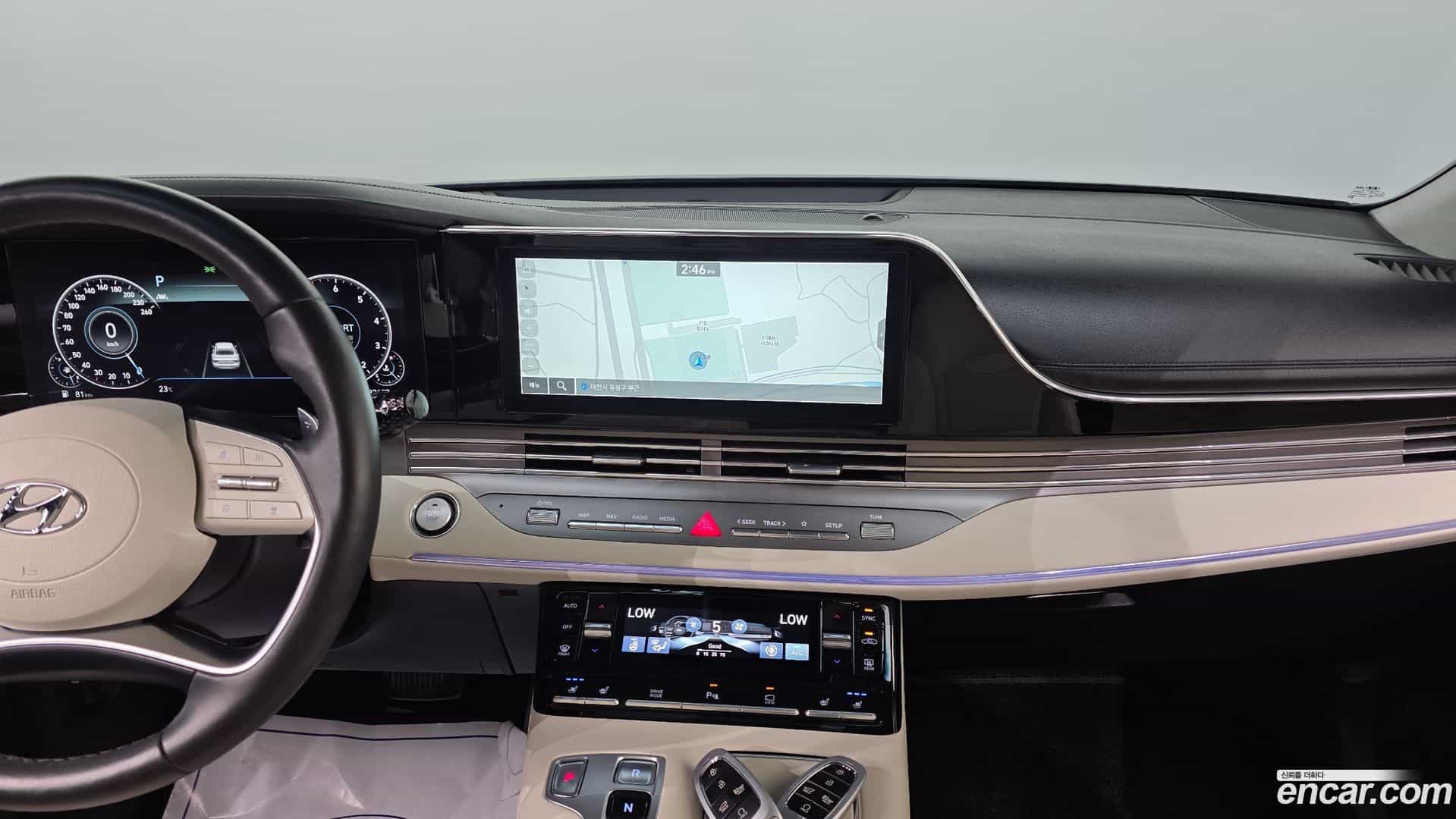 Grandeur Hyundai 2022.5-OPTION-020