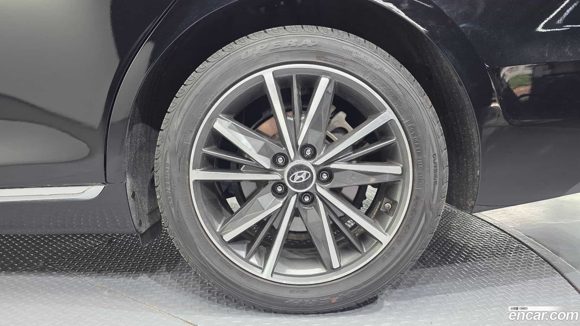 Grandeur Hyundai 2022.5-OUTER-031