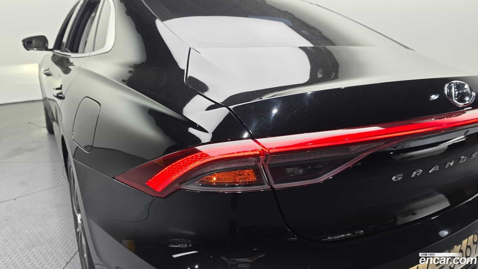 Grandeur Hyundai 2022.5-OUTER-033