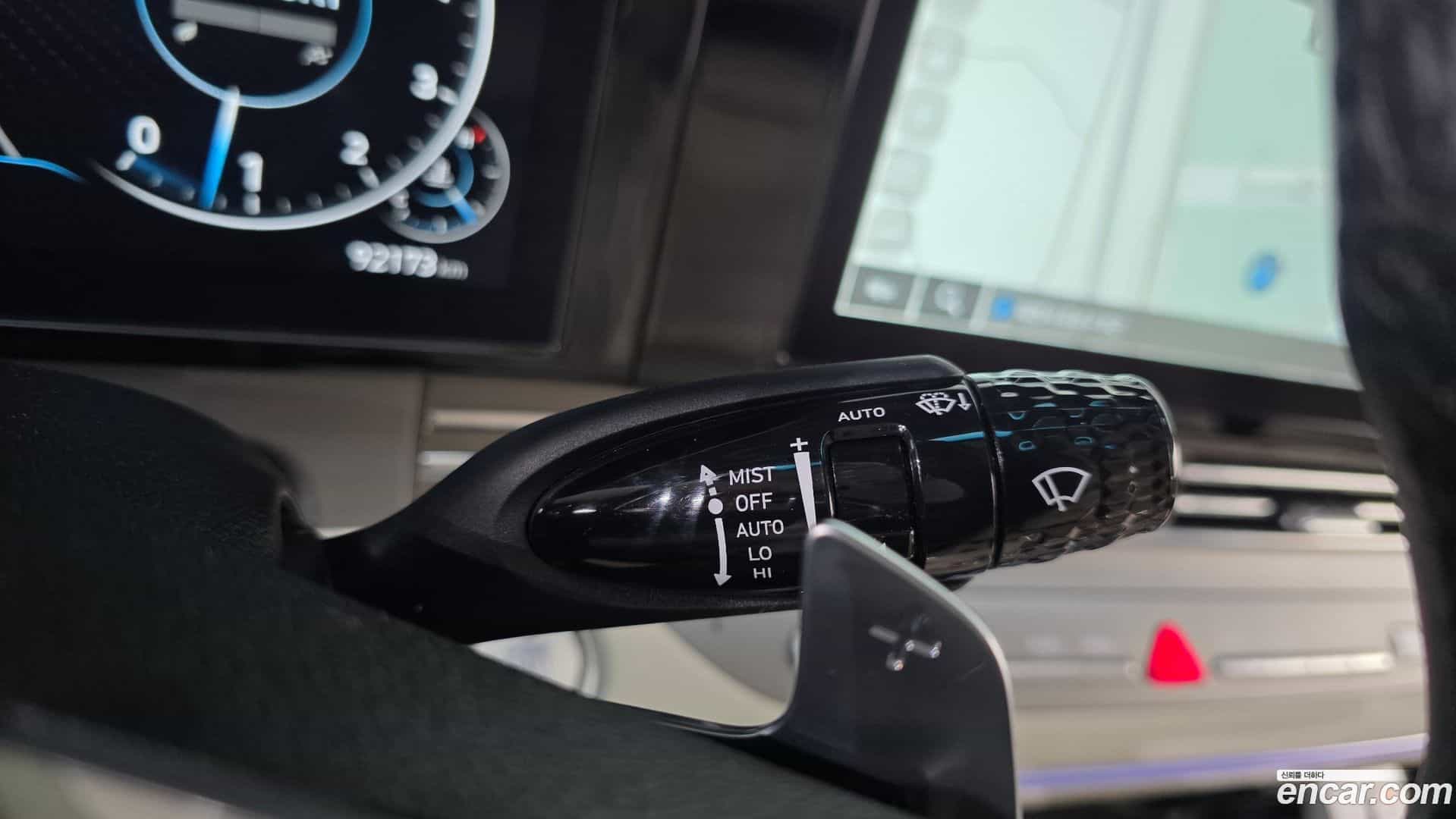 Grandeur Hyundai 2022.5-OPTION-042