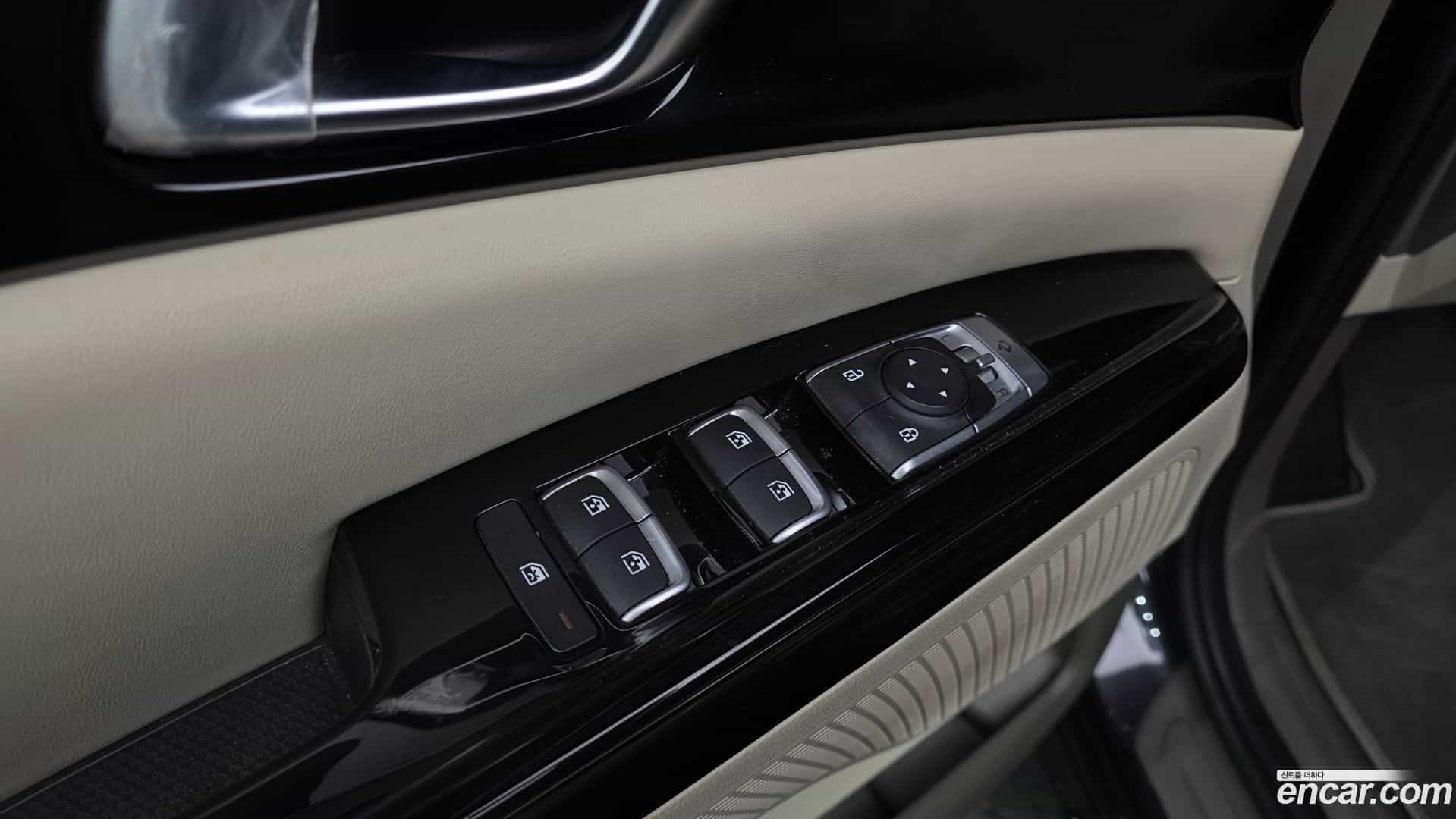 Canival Kia 2021.5-OPTION-041