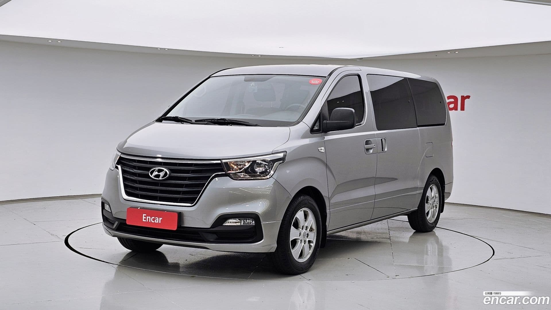 Main__Slider__Photo:Starex Hyundai 2020.6-0