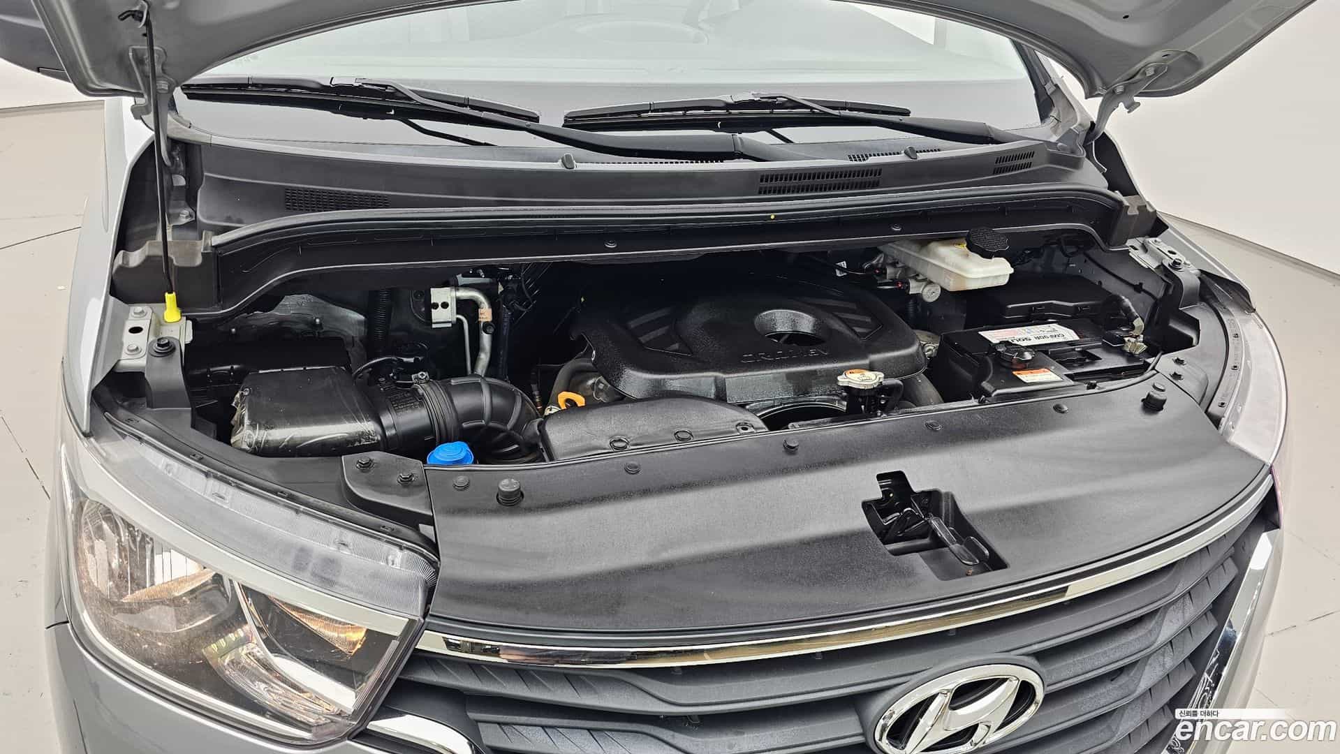Starex Hyundai 2020.6-OUTER-006