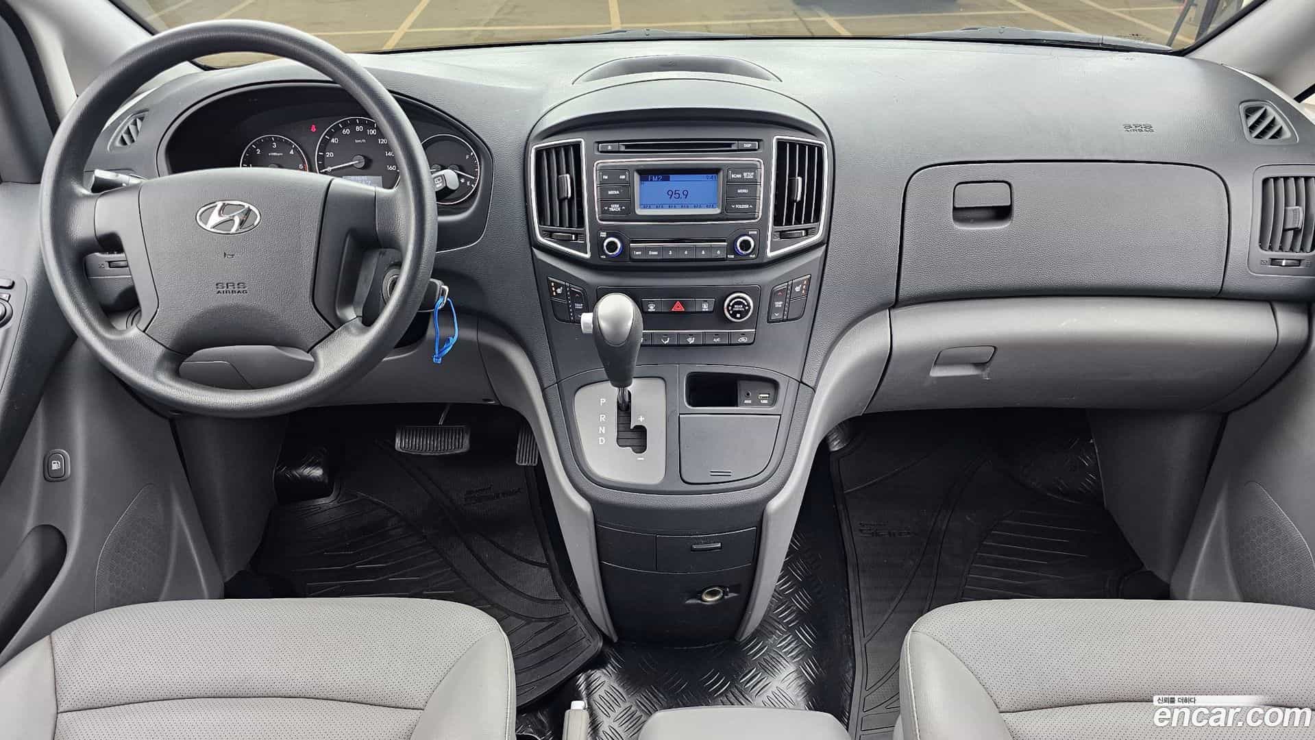 Starex Hyundai 2020.6-INNER-007