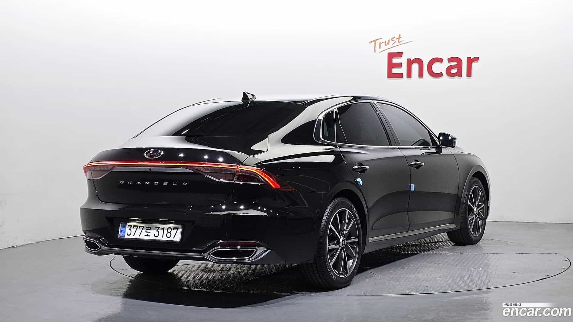 Grandeur Hyundai 2022.5-OUTER-002