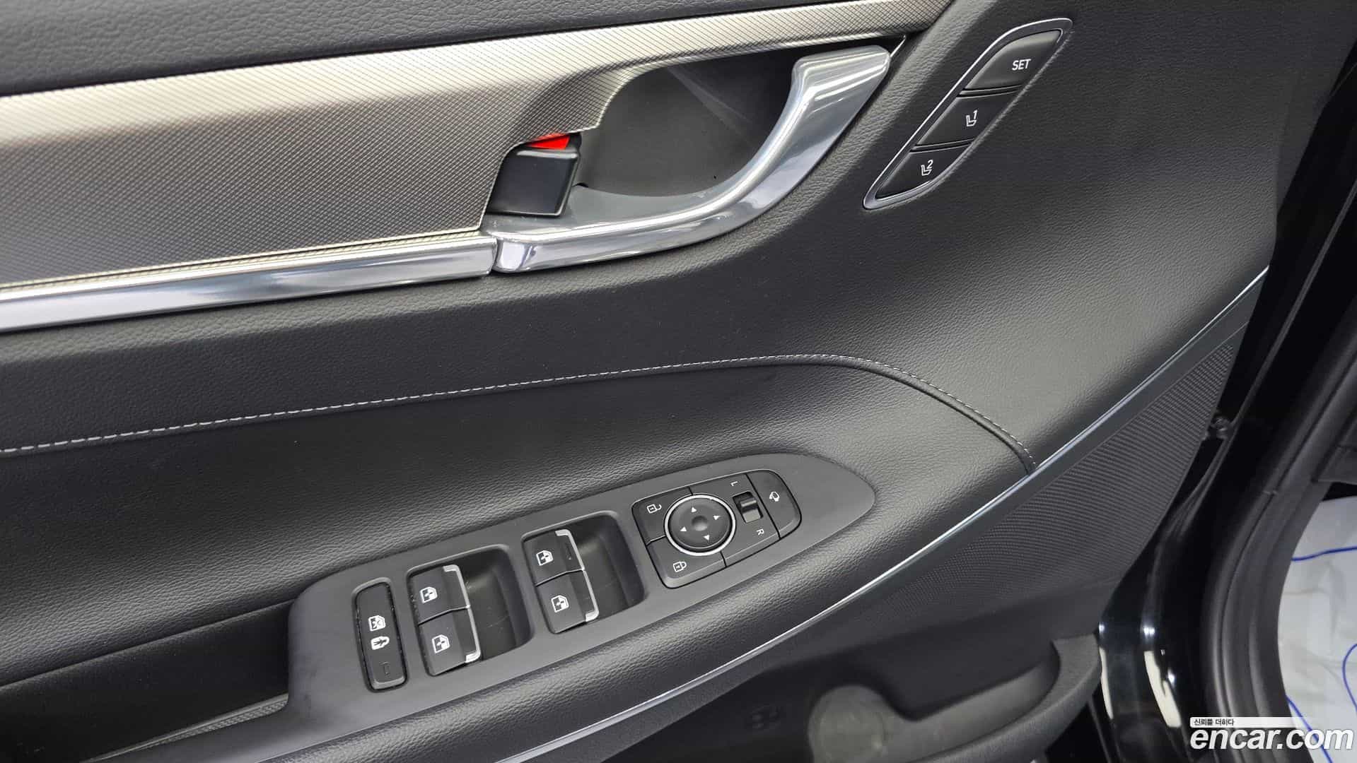Grandeur Hyundai 2022.5-OPTION-017