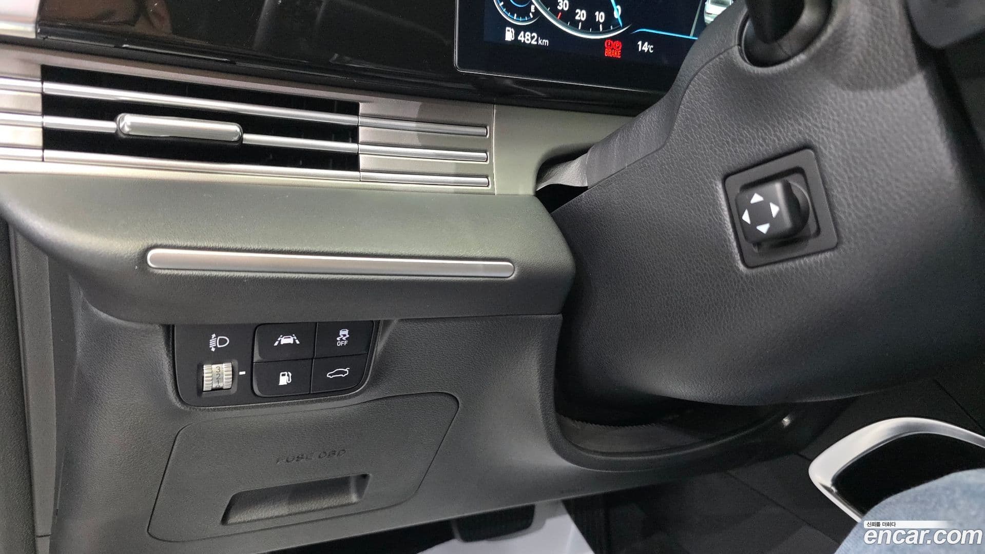 Main__Slider__Photo:Grandeur Hyundai 2022.5-13