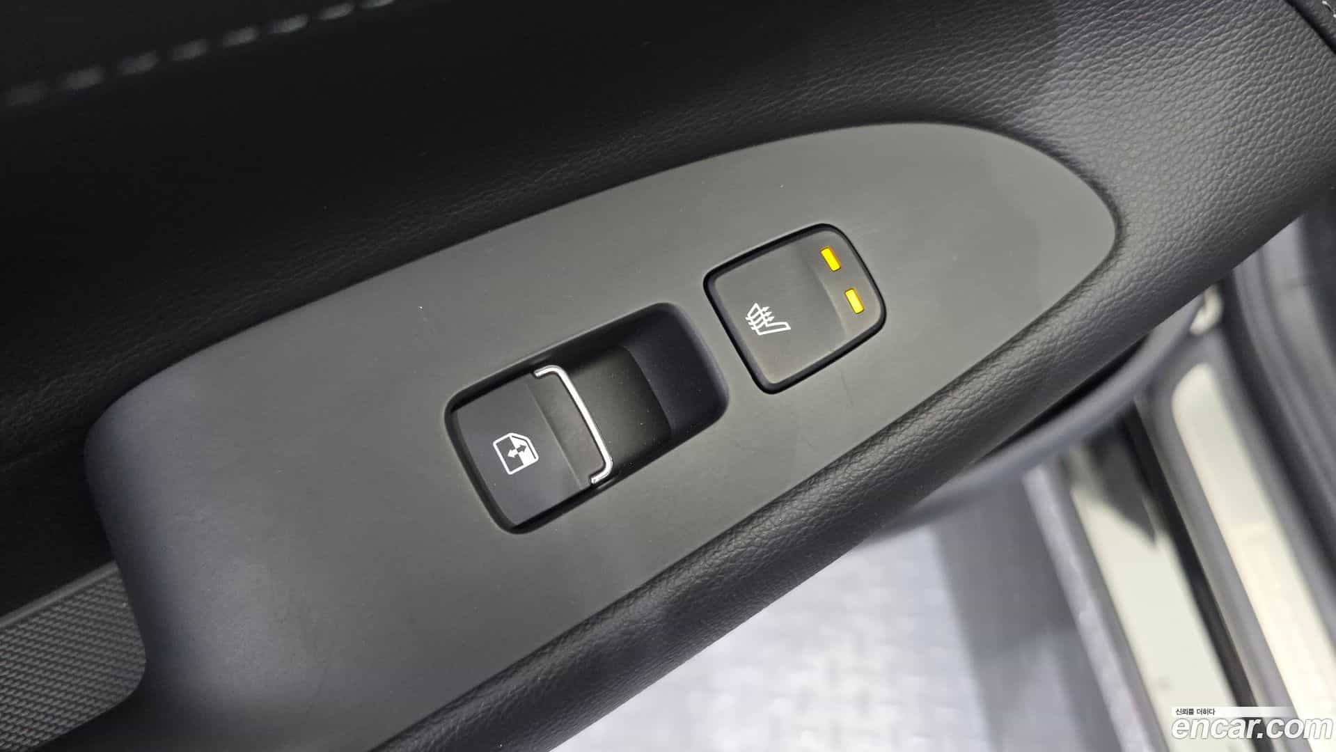 Grandeur Hyundai 2022.5-OPTION-022