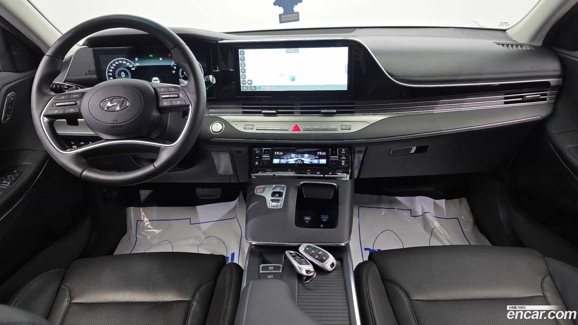Grandeur Hyundai 2022.5-OPTION-040