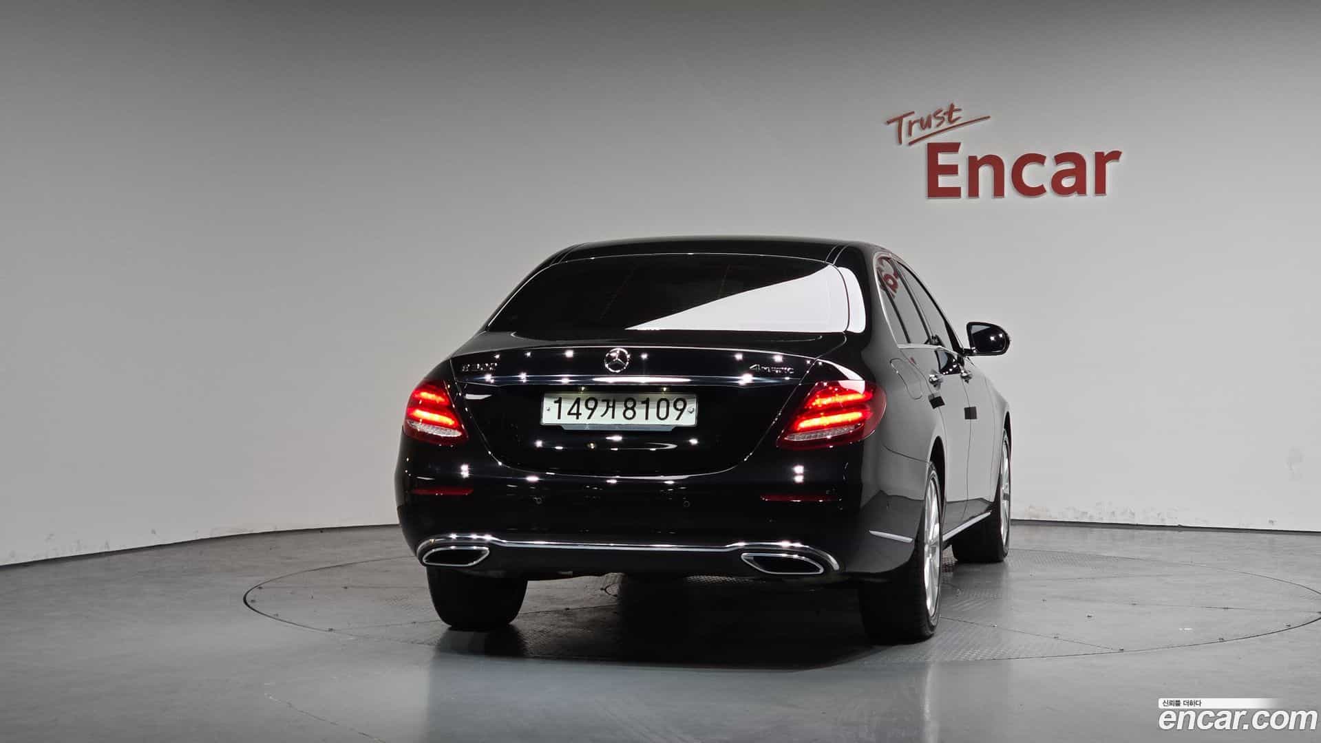E-Class Mercedes-Benz 2020.4-OUTER-004