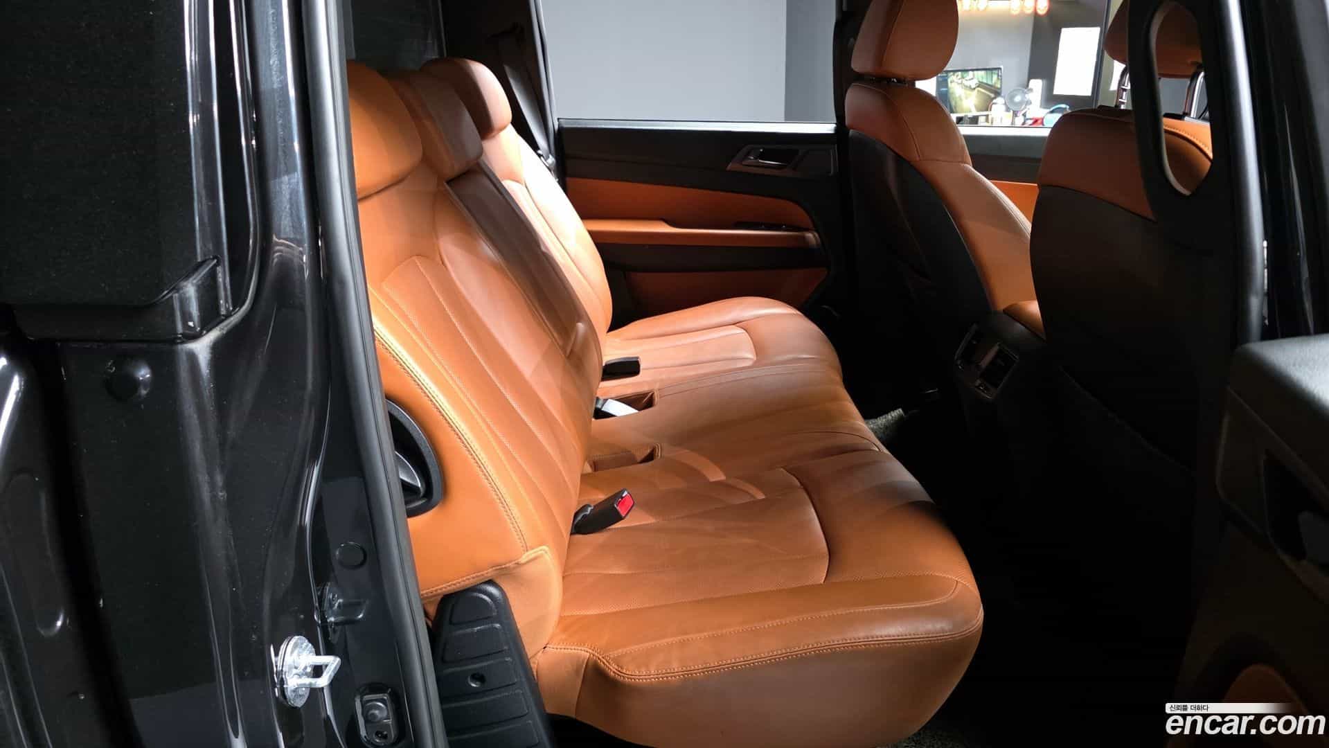 Rexton KG Mobility 2021.4-OPTION-016